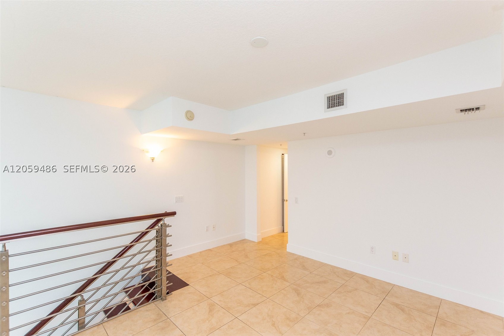 41 SE 5th St #1914, Miami FL 33131