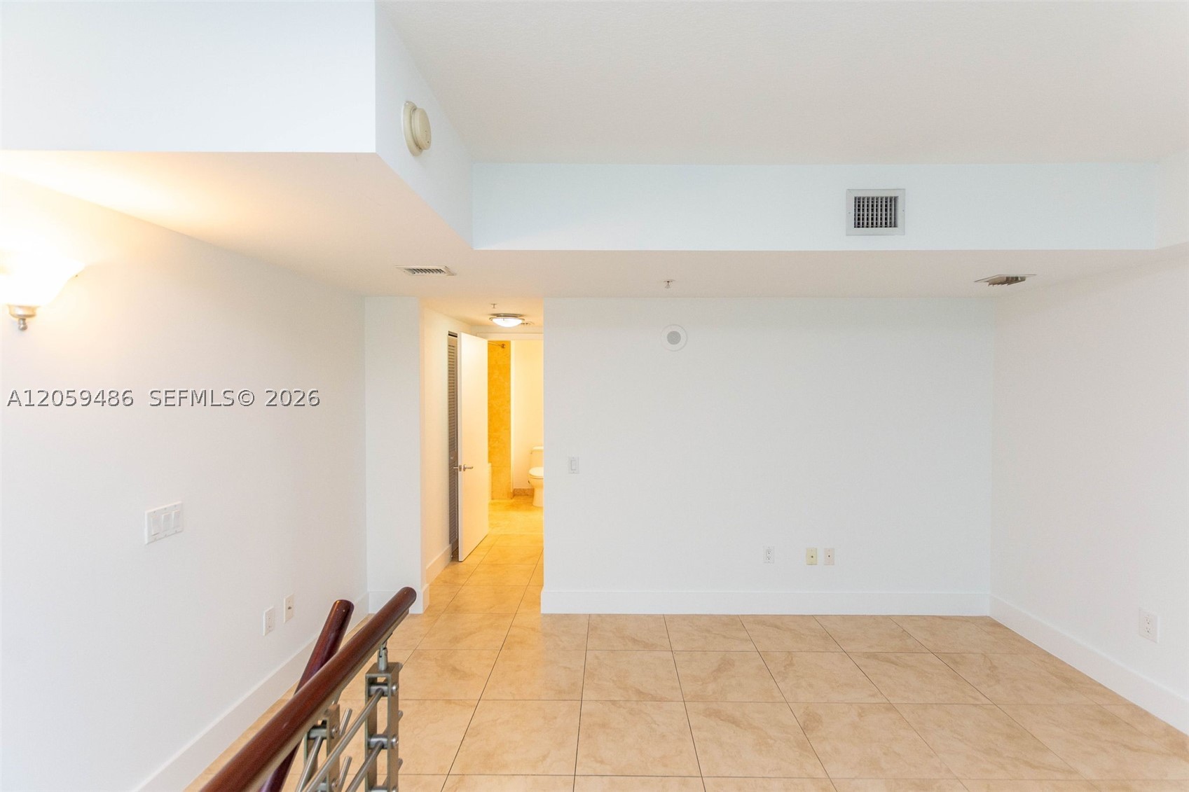 41 SE 5th St #1914, Miami FL 33131