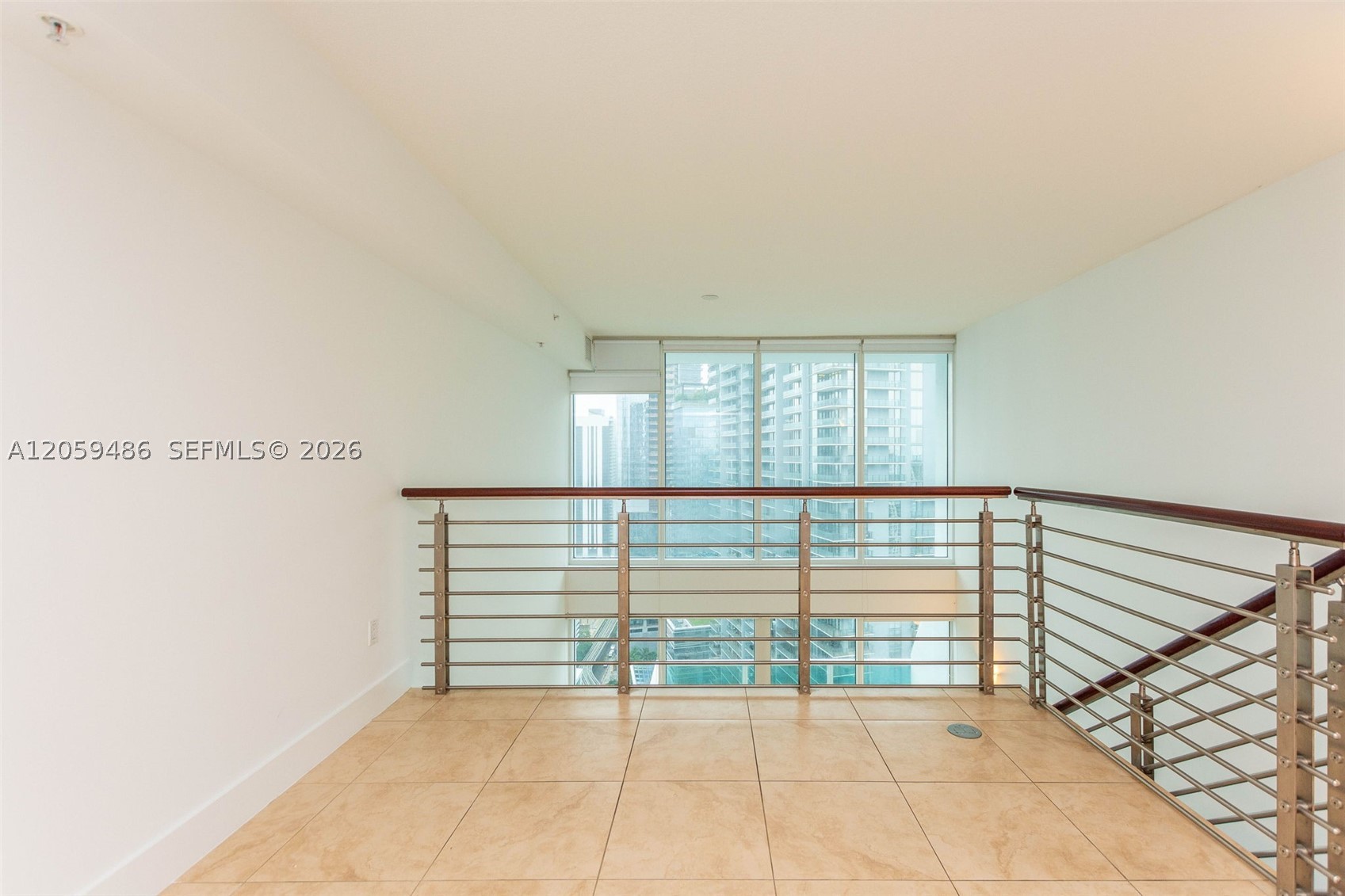 41 SE 5th St #1914, Miami FL 33131