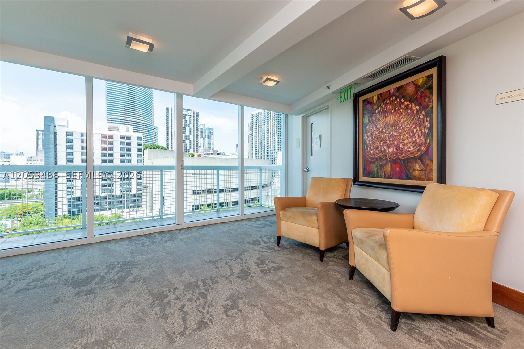 41 SE 5th St #1914, Miami FL 33131