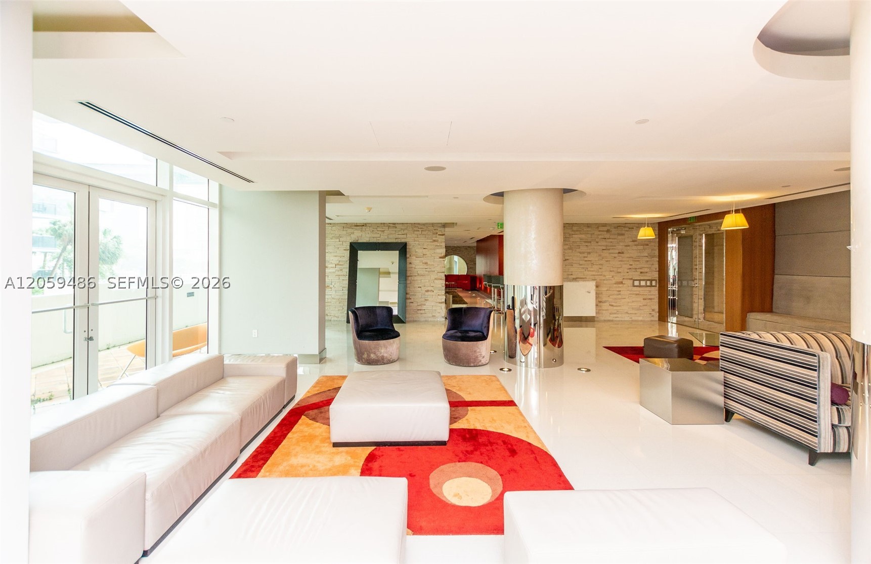 41 SE 5th St #1914, Miami FL 33131