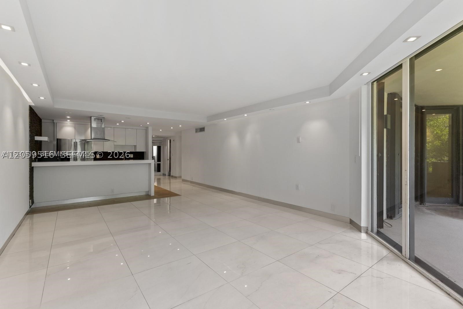 181 Crandon Blvd #207, Key Biscayne FL 33149