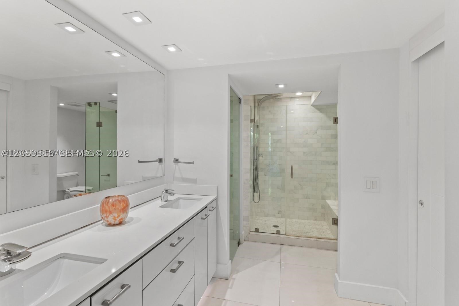 181 Crandon Blvd #207, Key Biscayne FL 33149