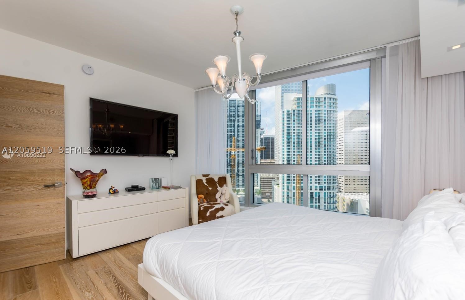 465 Brickell Ave #2301, Miami FL 33131