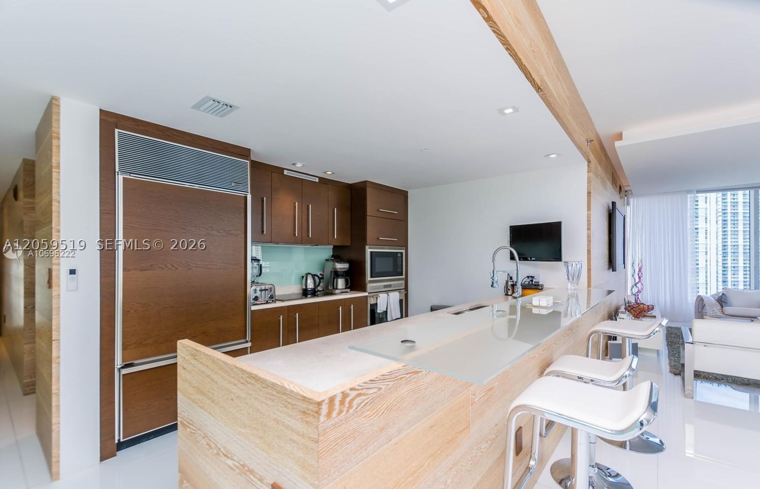 465 Brickell Ave #2301, Miami FL 33131