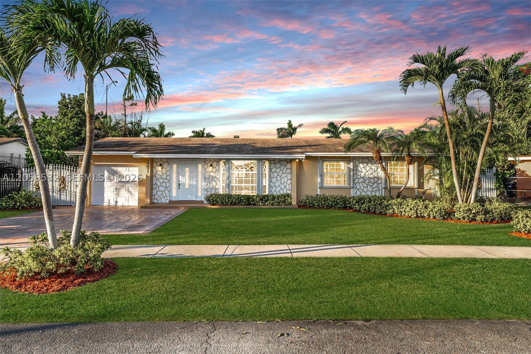 10835 SW 152nd Ter, Miami FL 33157