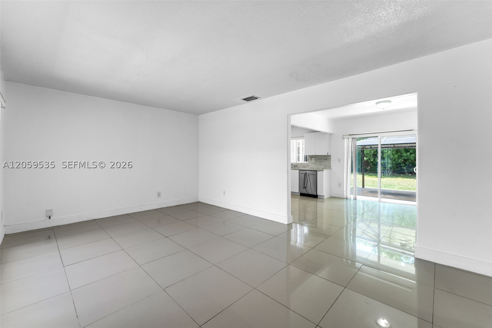 15543 SW 107th Ct, Miami FL 33157
