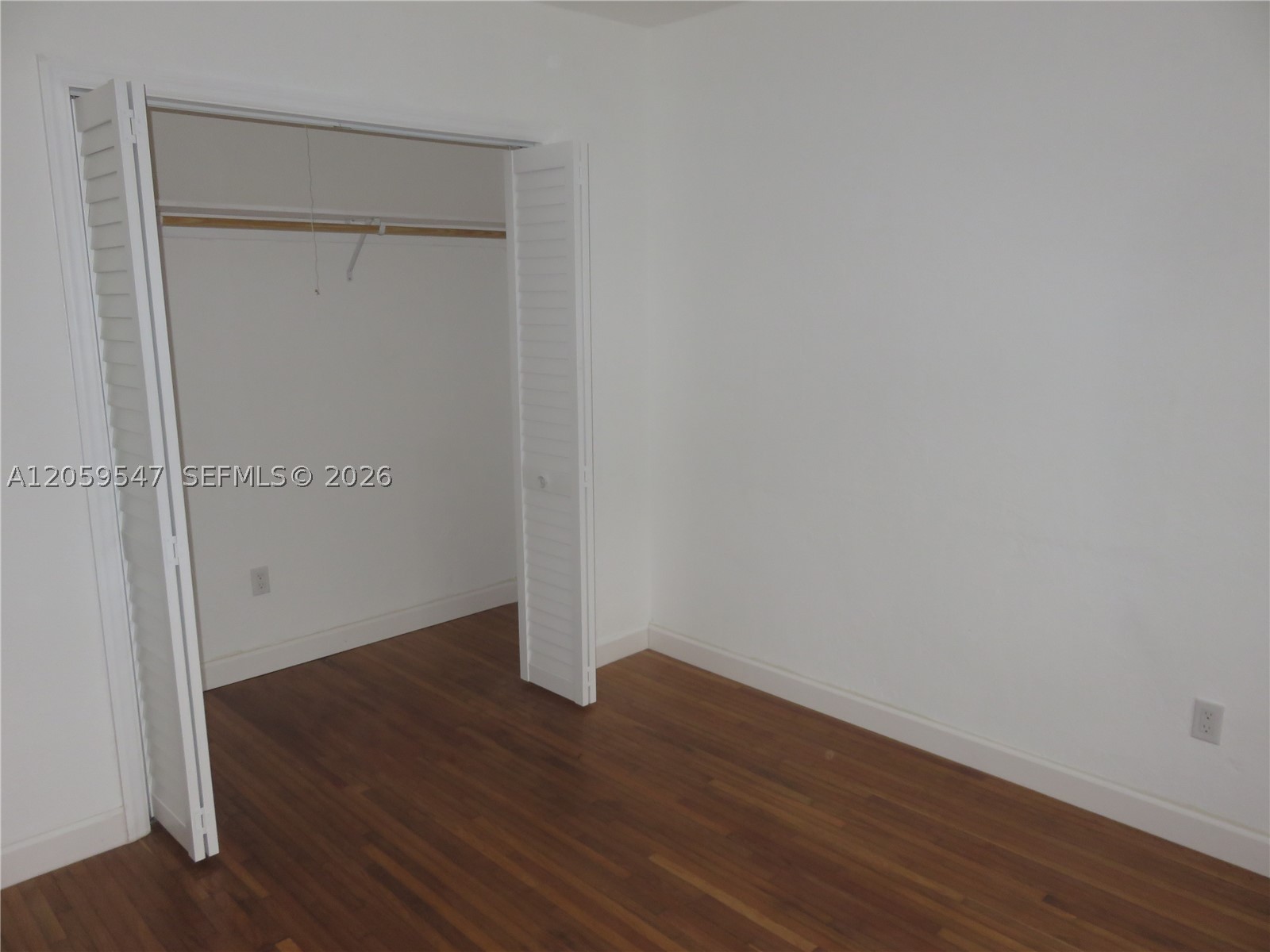 5801 SW 28 ST, Miami FL 33155