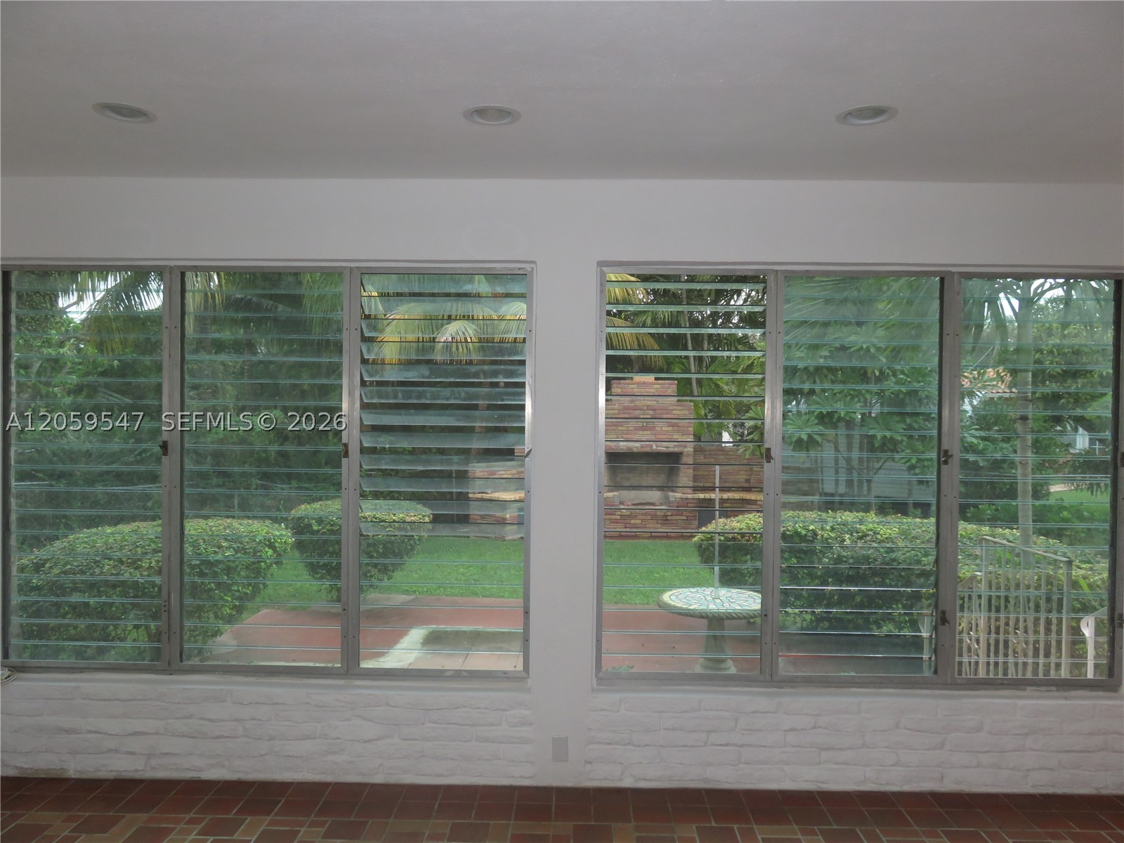5801 SW 28 ST, Miami FL 33155
