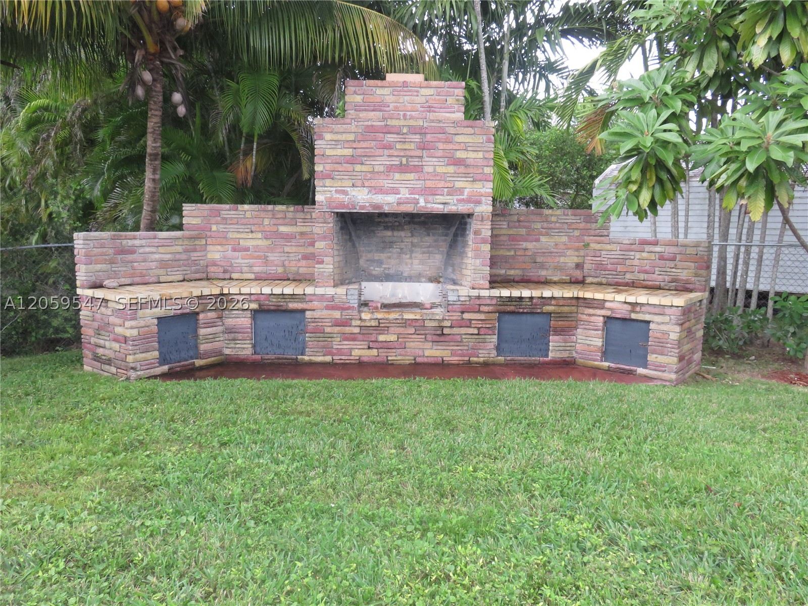 5801 SW 28 ST, Miami FL 33155