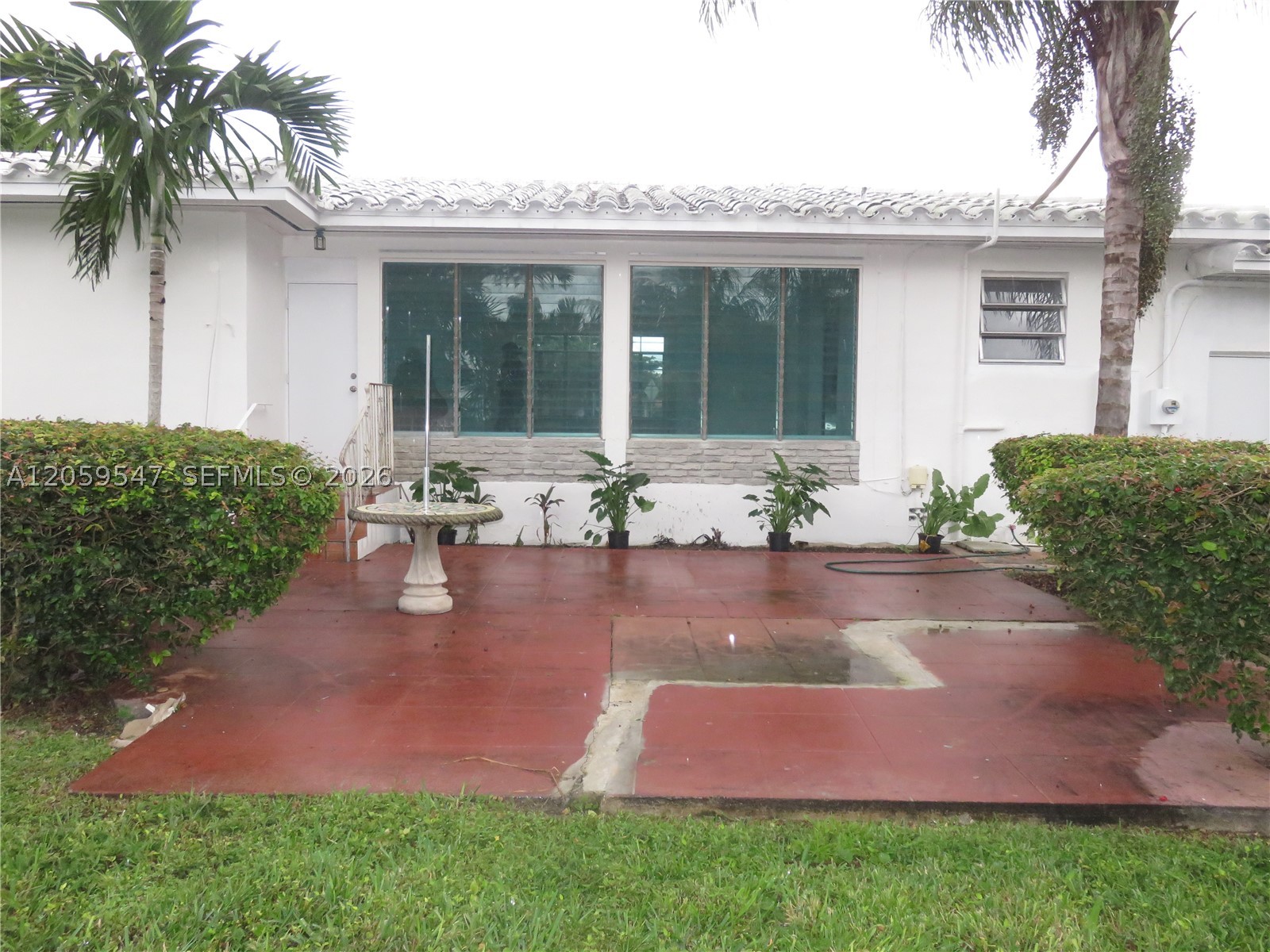 5801 SW 28 ST, Miami FL 33155