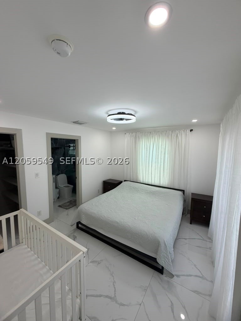 224 SW 12th St, Dania Beach FL 33004