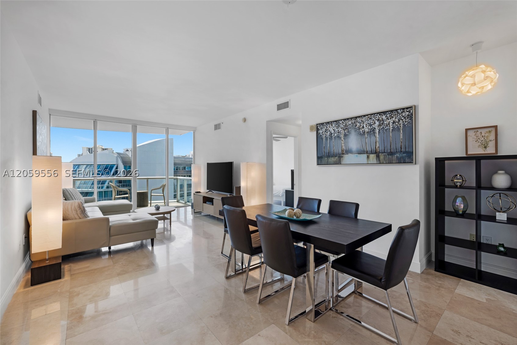 3131 NE 188th St #1-910, Aventura FL 33180