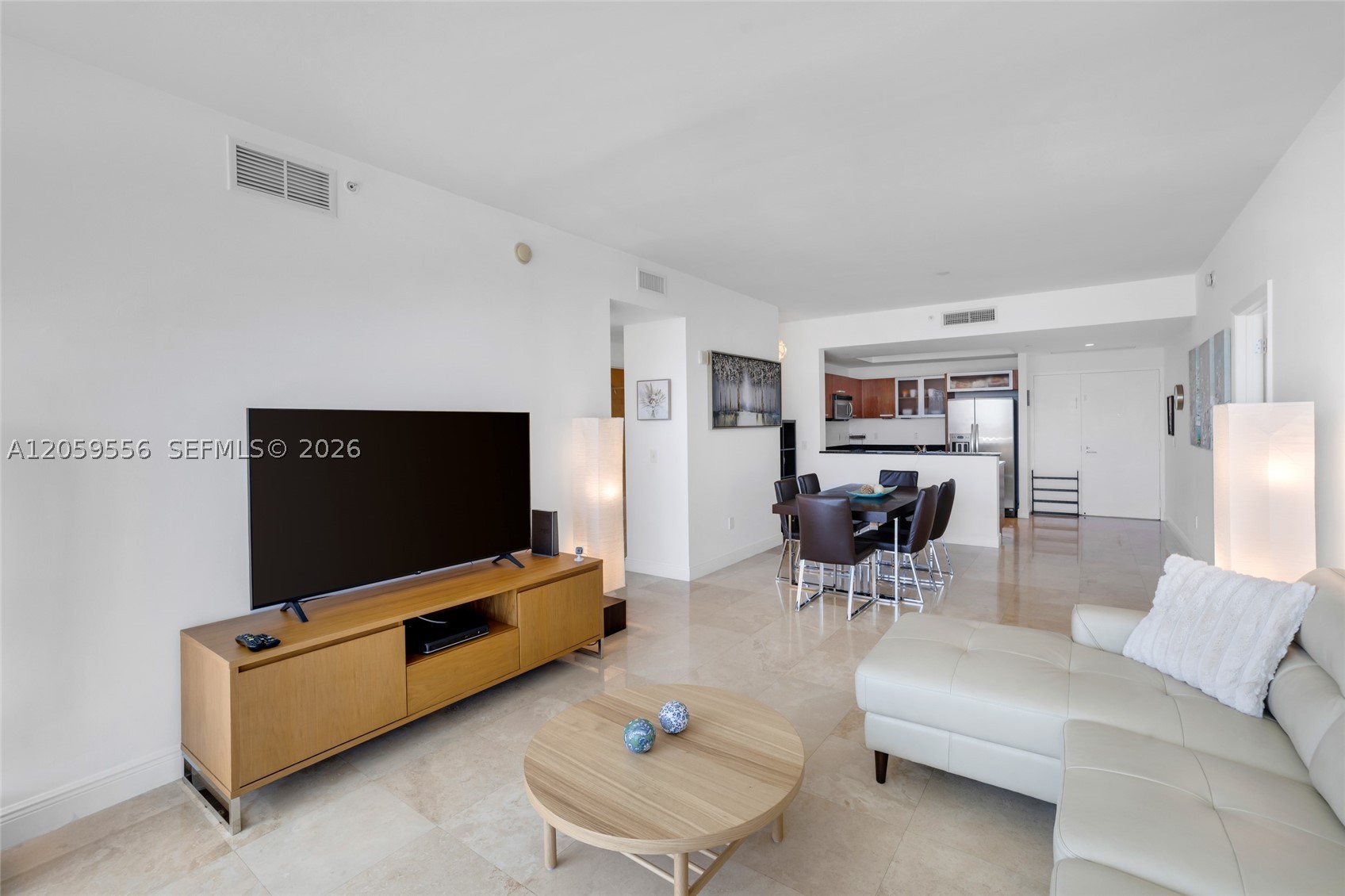 3131 NE 188th St #1-910, Aventura FL 33180