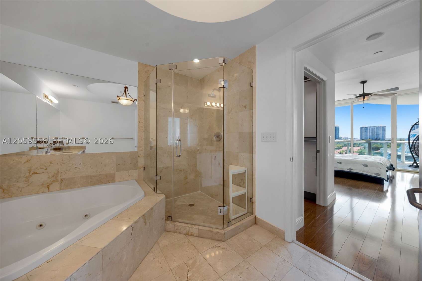 3131 NE 188th St #1-910, Aventura FL 33180