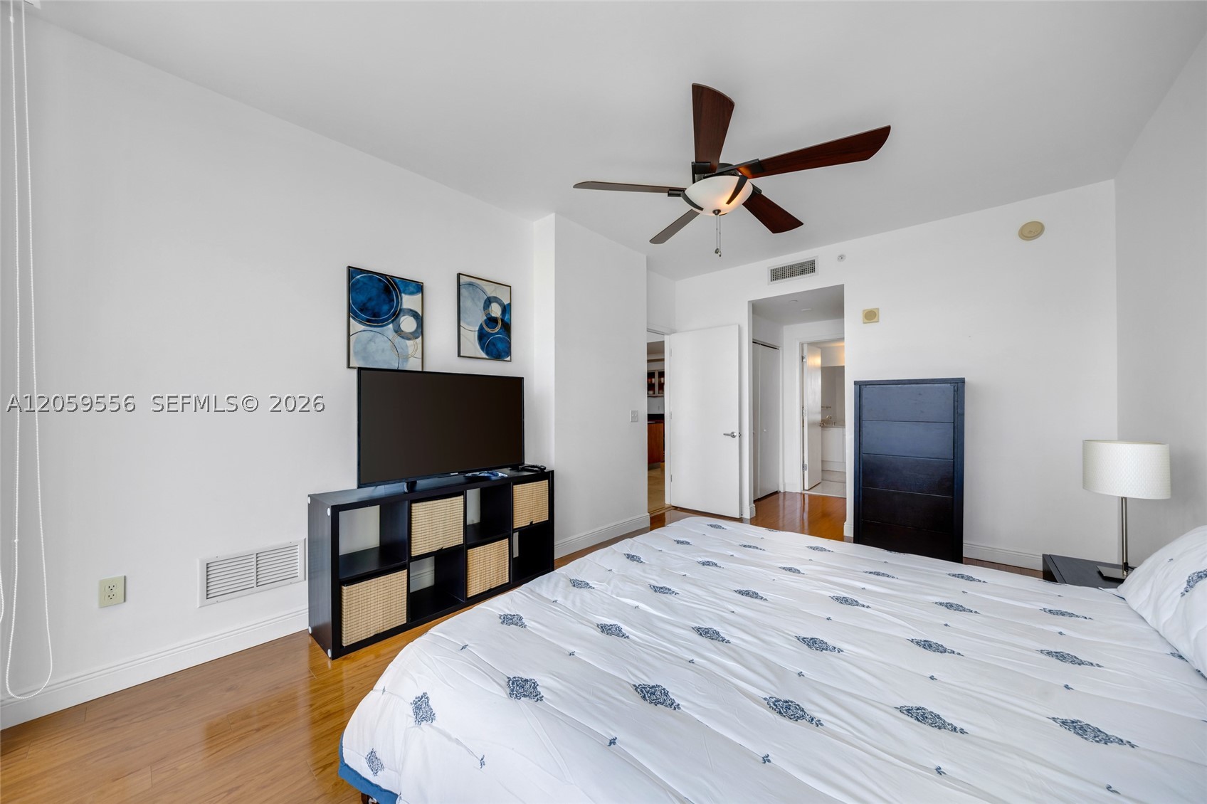 3131 NE 188th St #1-910, Aventura FL 33180