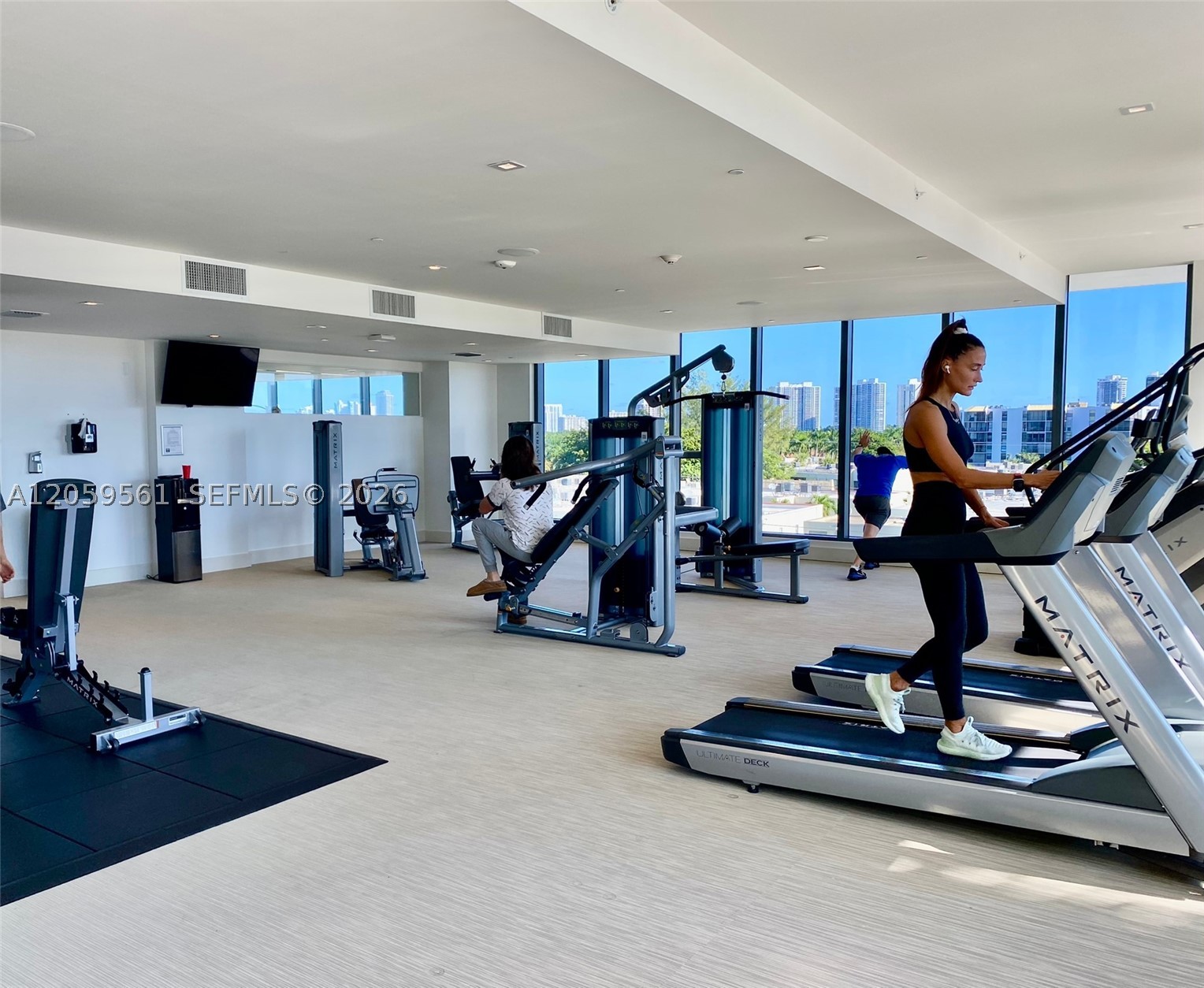2960 NE 207th St #517, Aventura FL 33180