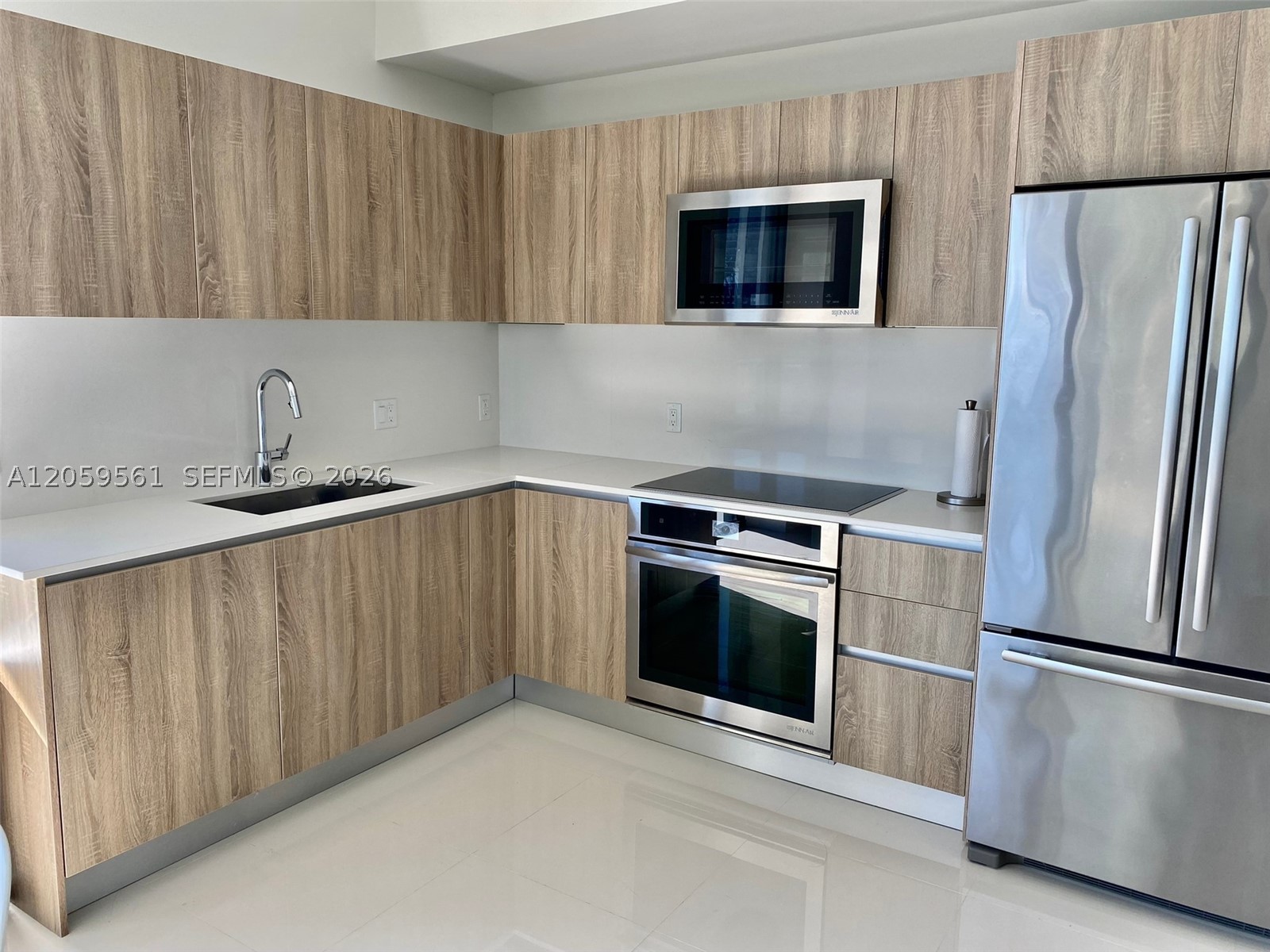 2960 NE 207th St #517, Aventura FL 33180