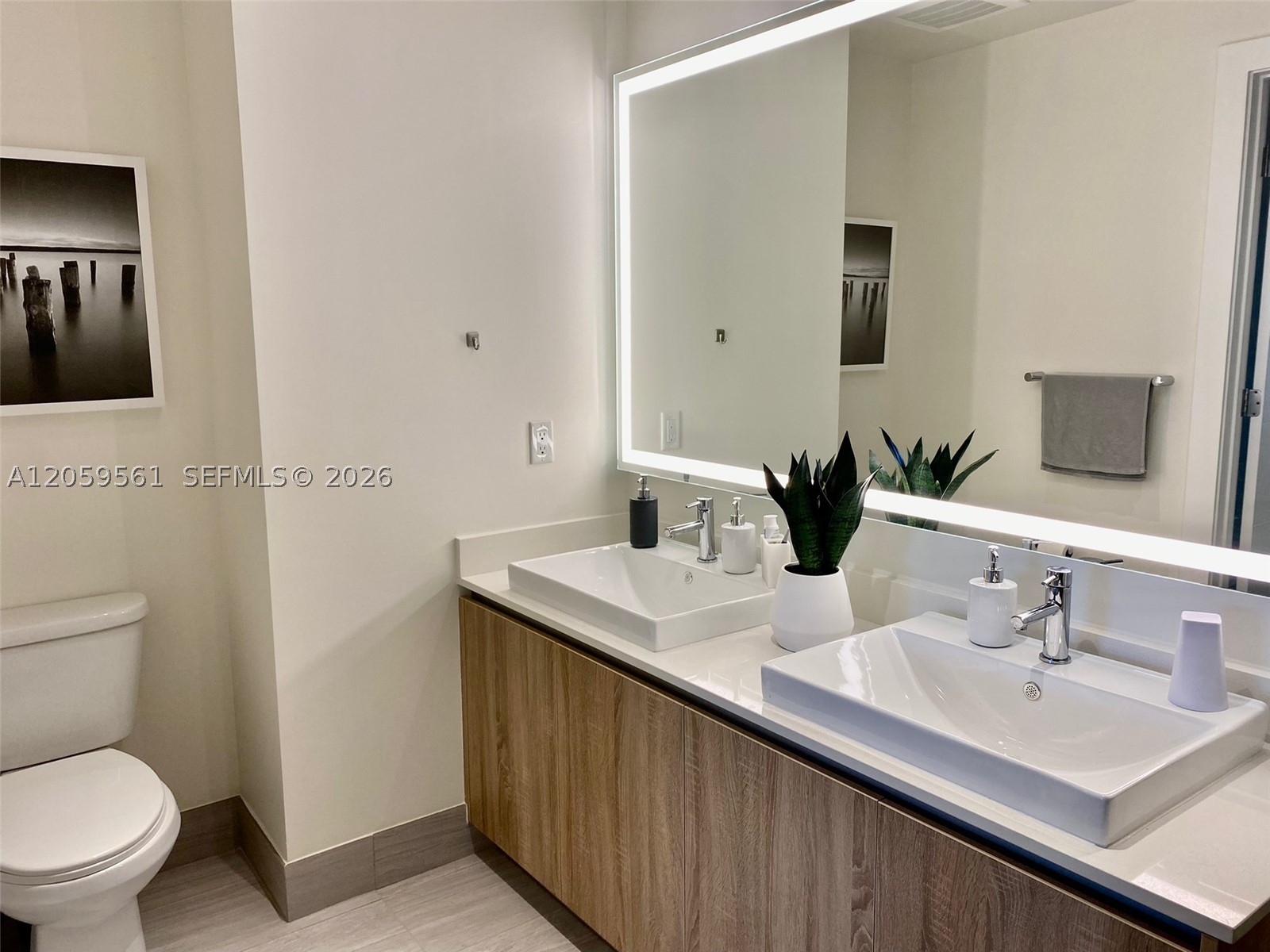 2960 NE 207th St #517, Aventura FL 33180