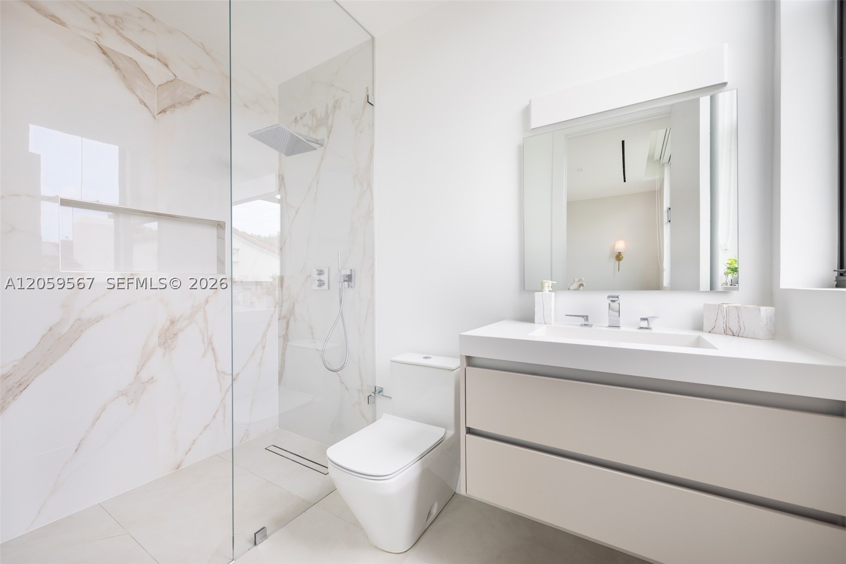 5630 Pine Tree Dr, Miami Beach FL 33140