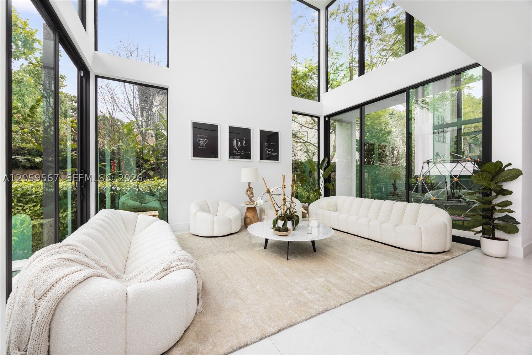5630 Pine Tree Dr, Miami Beach FL 33140