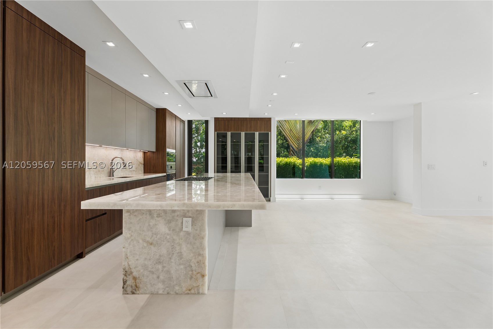 5630 Pine Tree Dr, Miami Beach FL 33140