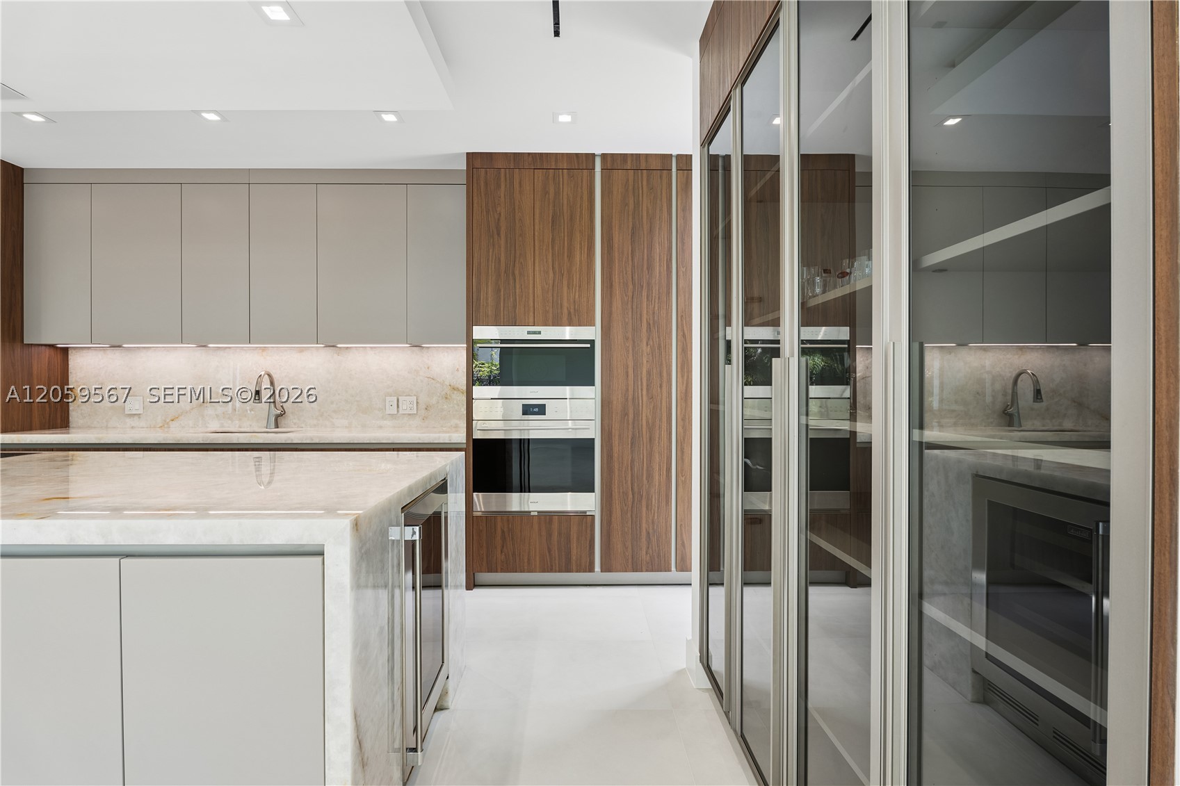 5630 Pine Tree Dr, Miami Beach FL 33140