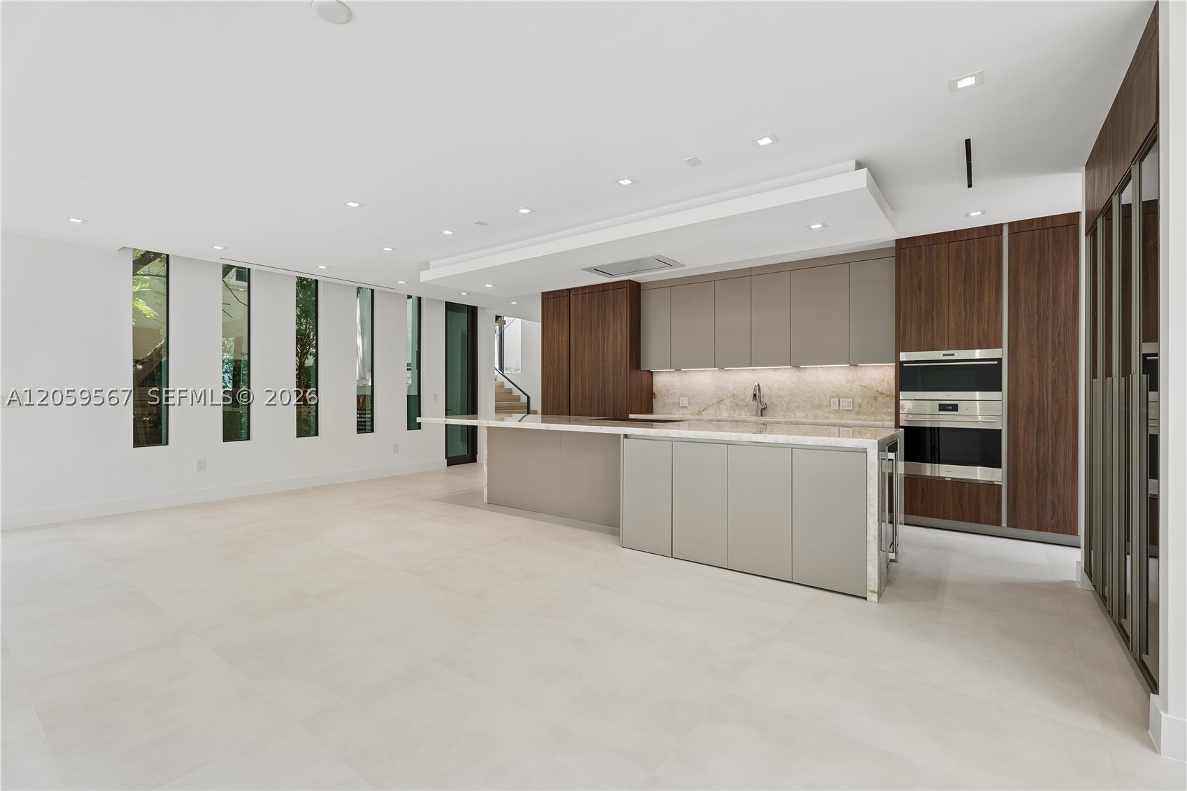 5630 Pine Tree Dr, Miami Beach FL 33140
