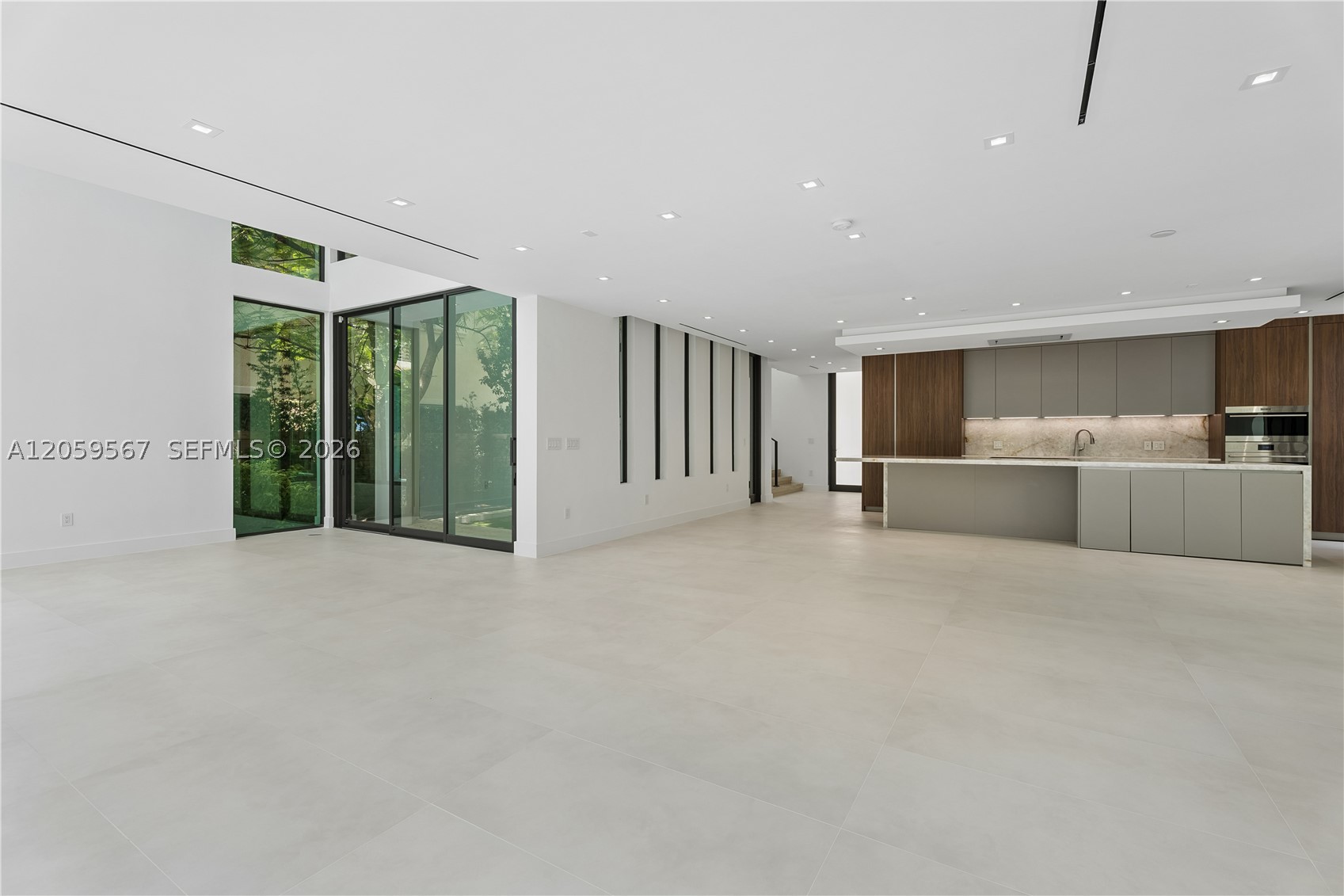 5630 Pine Tree Dr, Miami Beach FL 33140