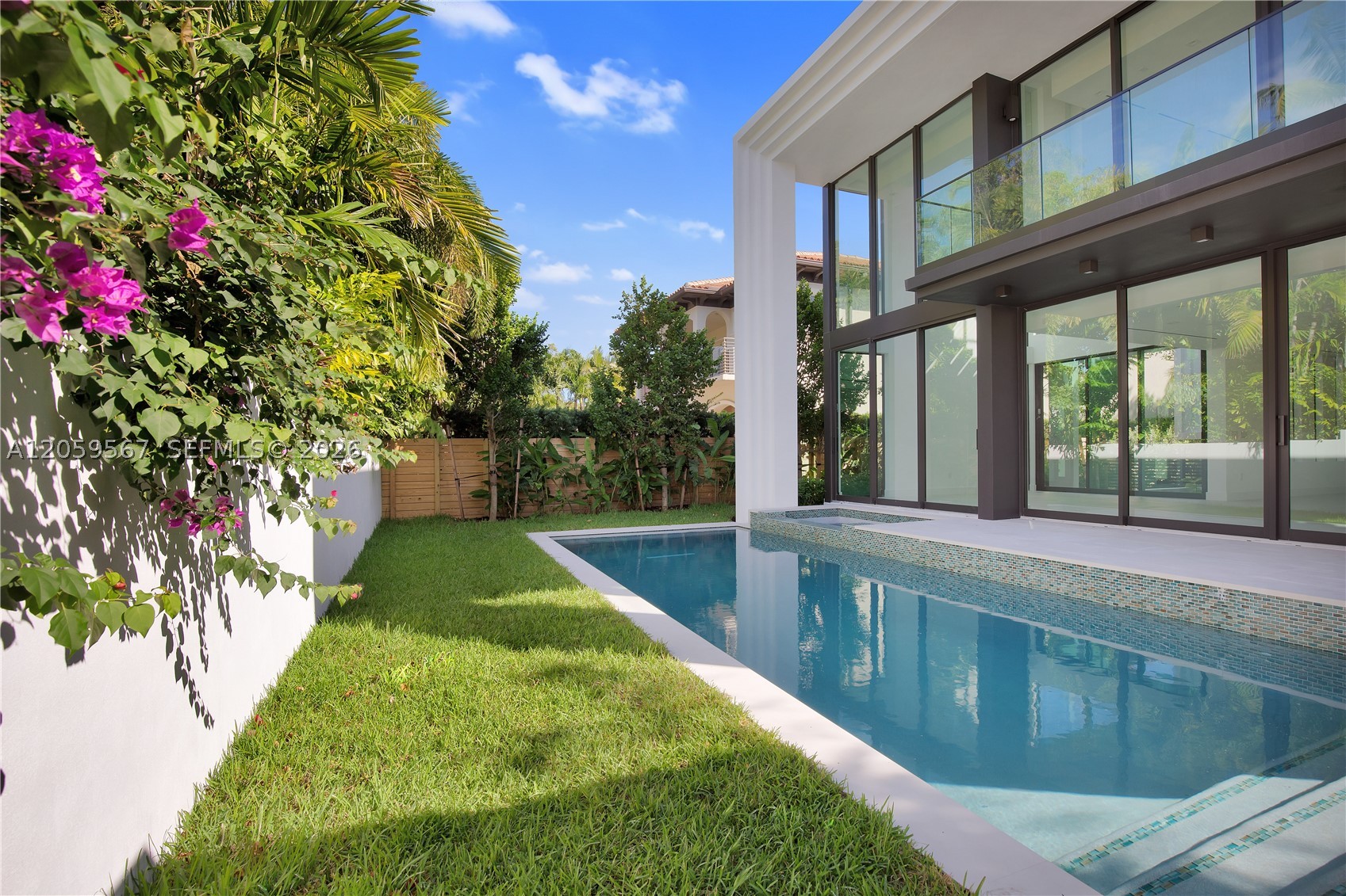 5630 Pine Tree Dr, Miami Beach FL 33140