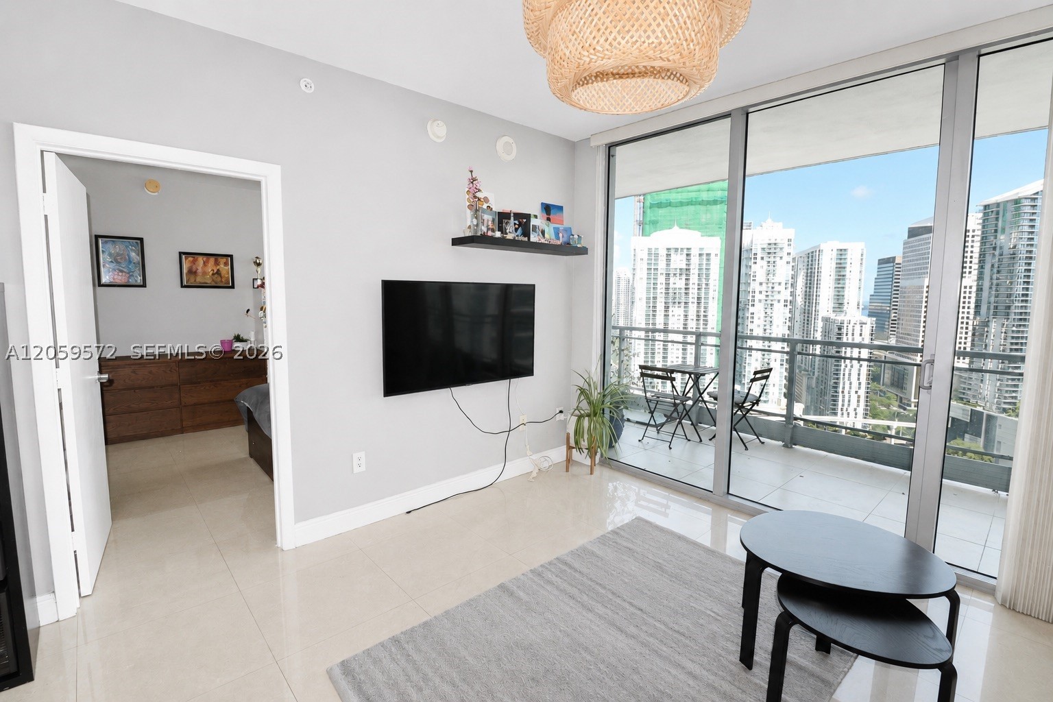 90 SW 3rd St #3212, Miami FL 33130