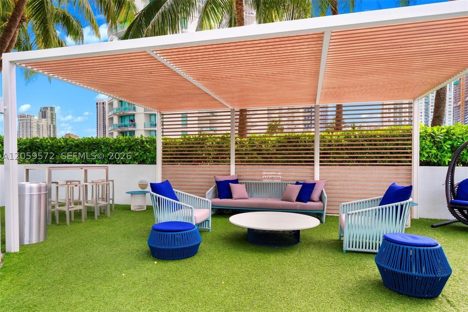 90 SW 3rd St #3212, Miami FL 33130