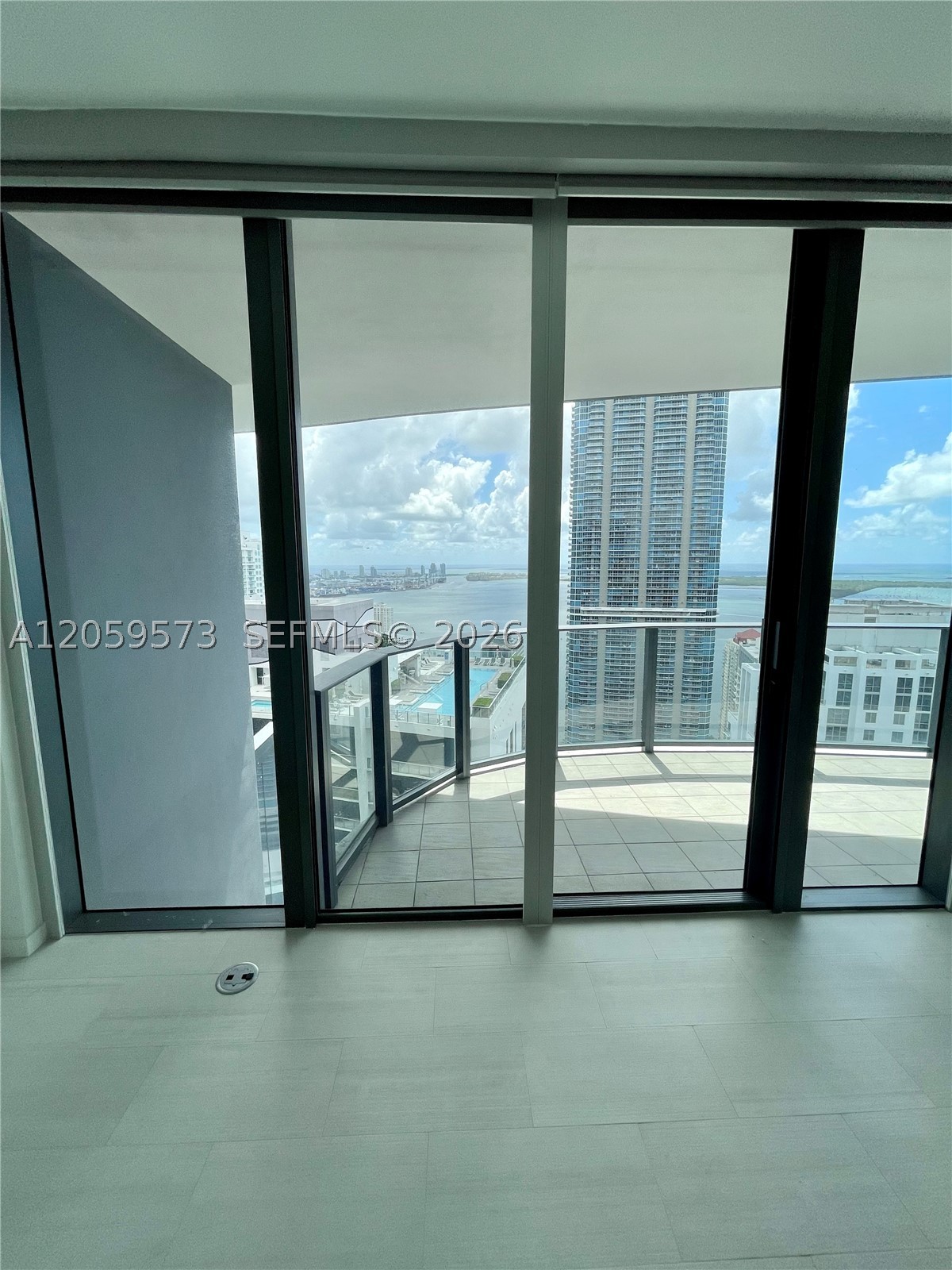 Miami FL 33131 - A12059573