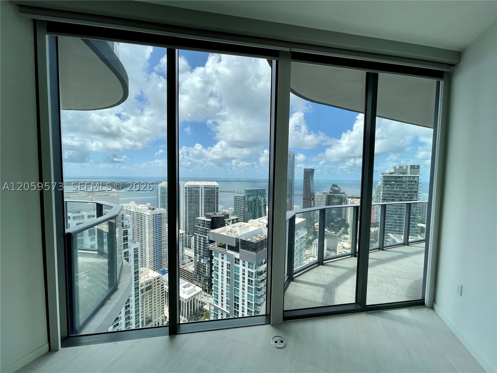 Miami FL 33131 - A12059573