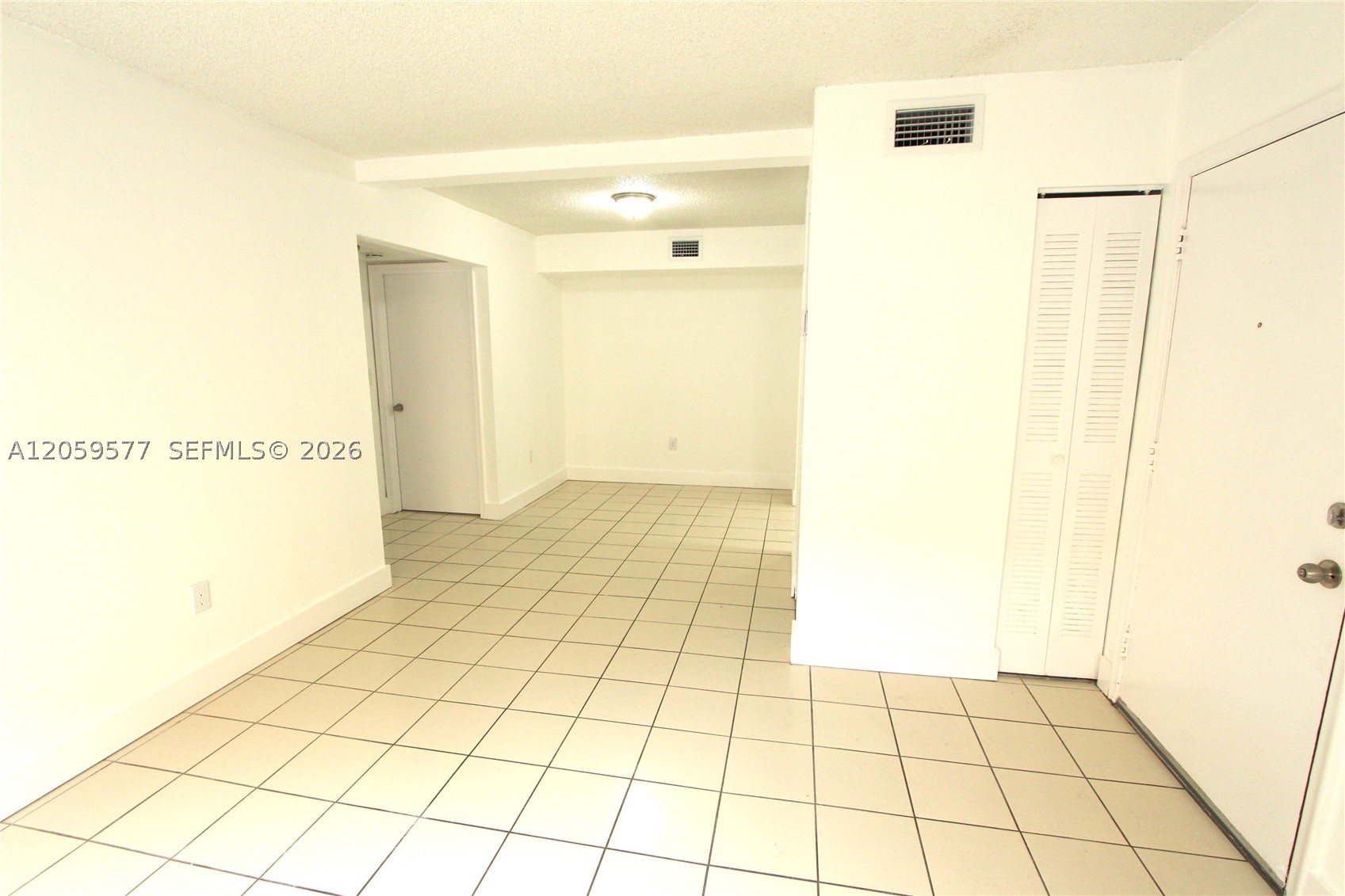 650 NW 114th Ave #101, Sweetwater FL 33172
