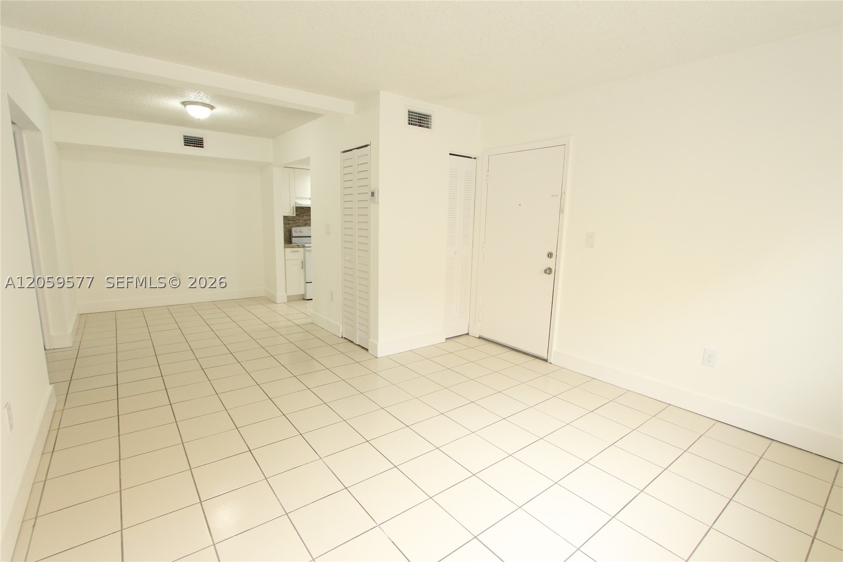 650 NW 114th Ave #101, Sweetwater FL 33172
