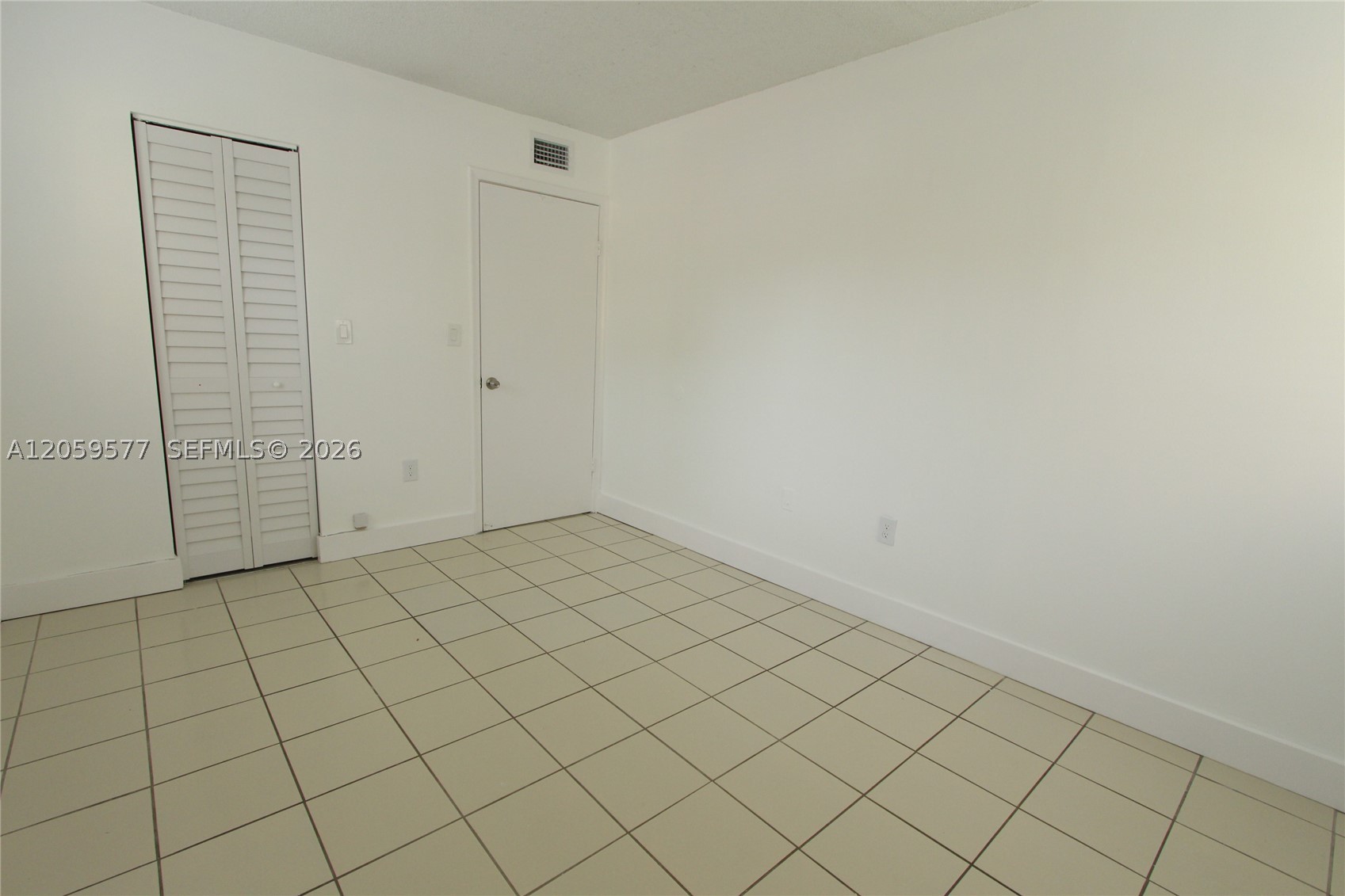 650 NW 114th Ave #101, Sweetwater FL 33172