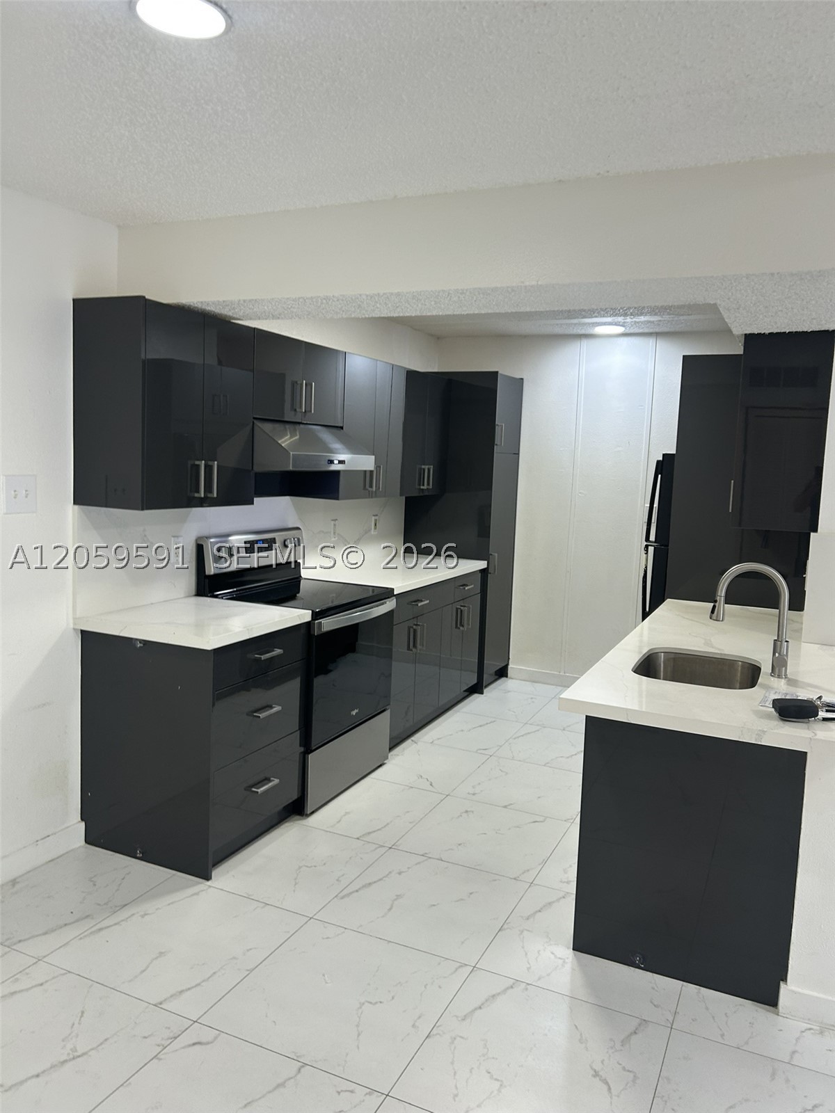 Miami FL 33196 - A12059591