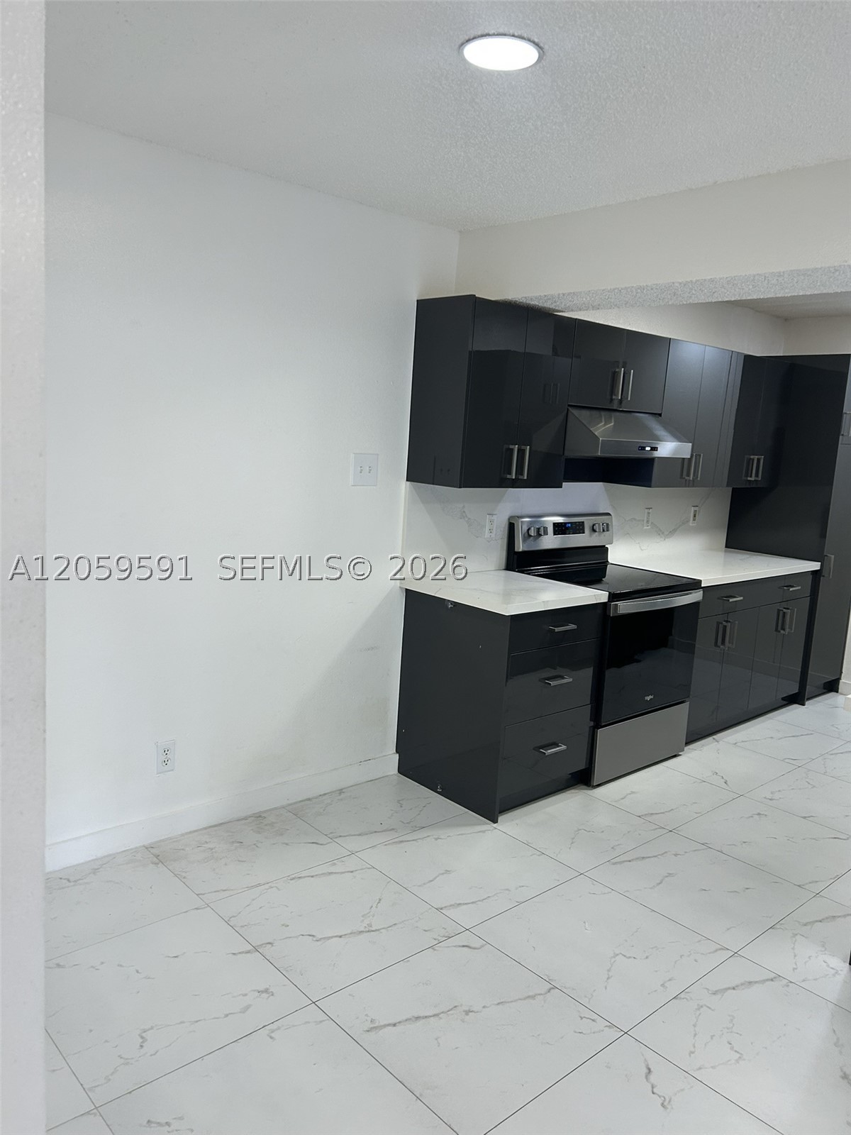 Miami FL 33196 - A12059591