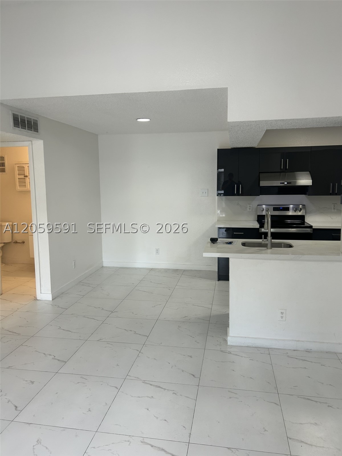 Miami FL 33196 - A12059591