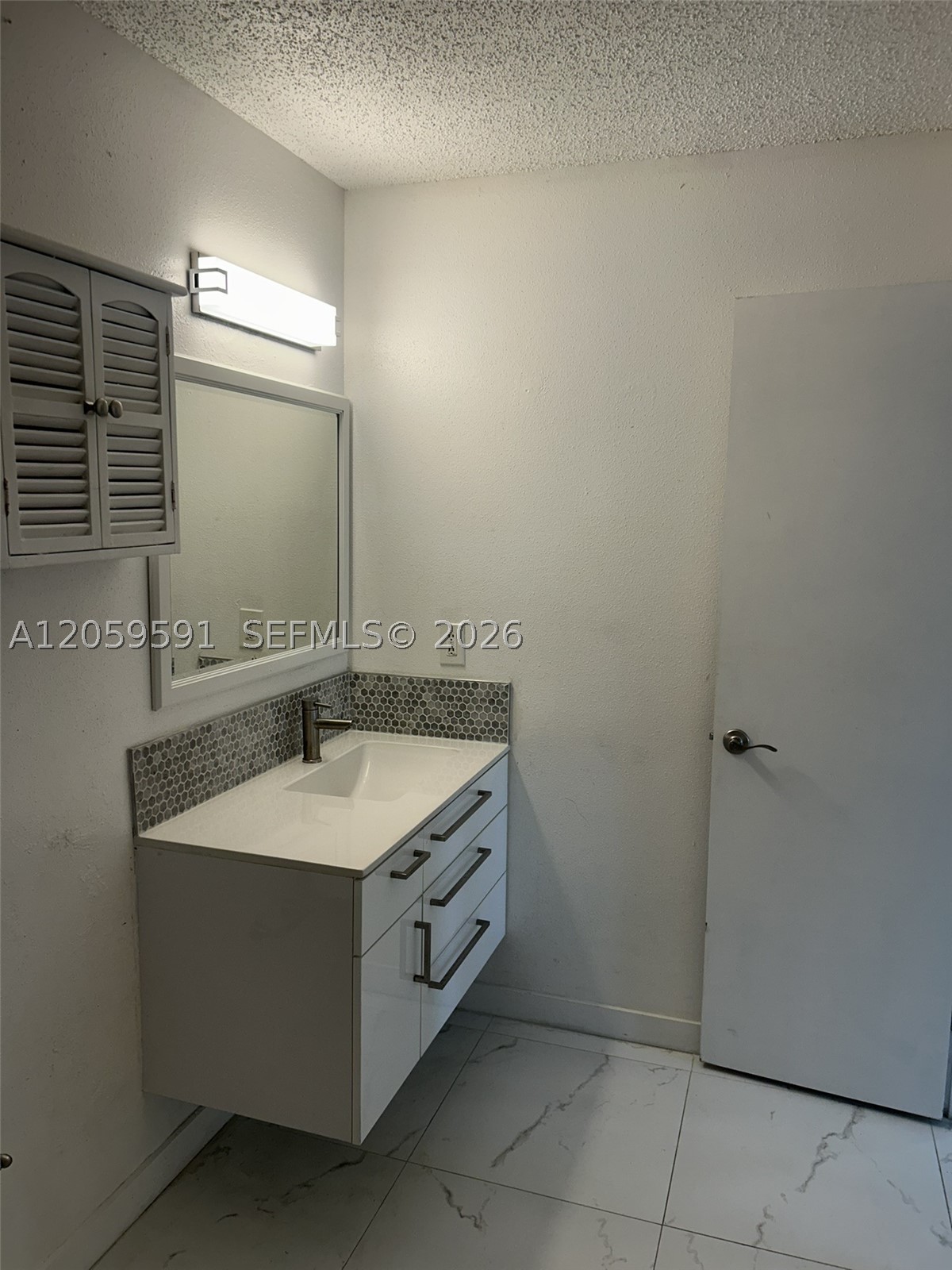 Miami FL 33196 - A12059591