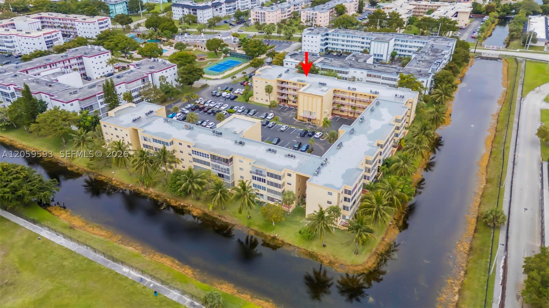 3990 NW 42nd Ave #403, Lauderdale Lakes FL 33319