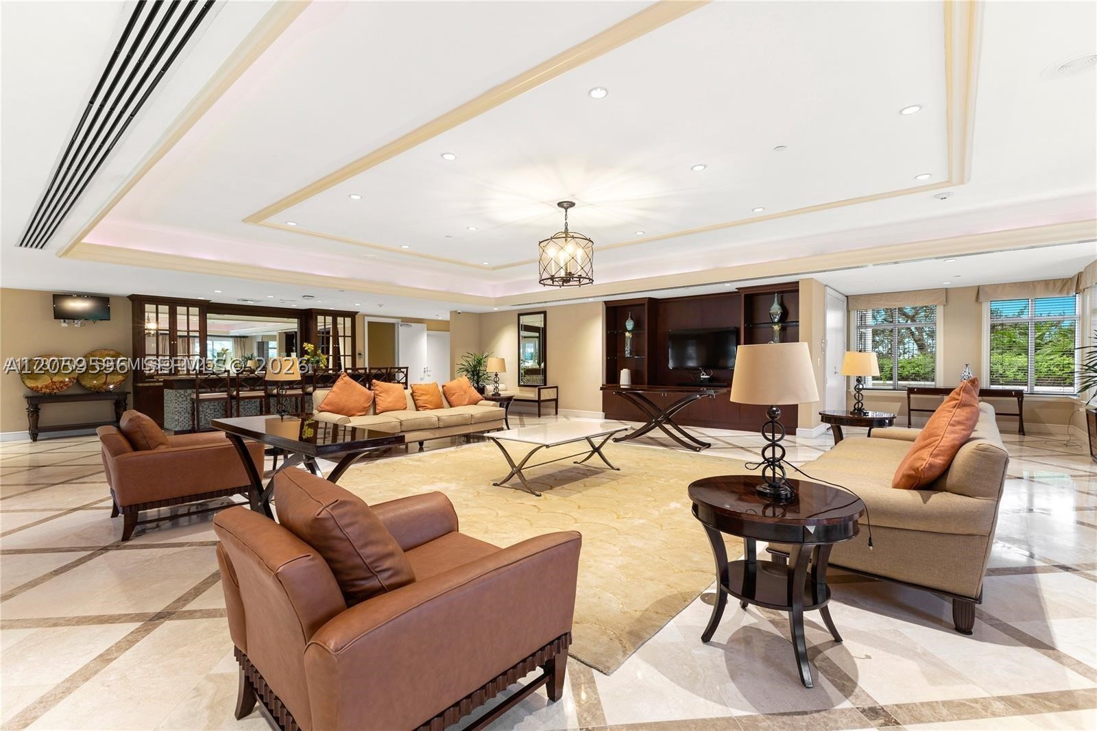 19900 E Country Club Dr #310, Aventura FL 33180
