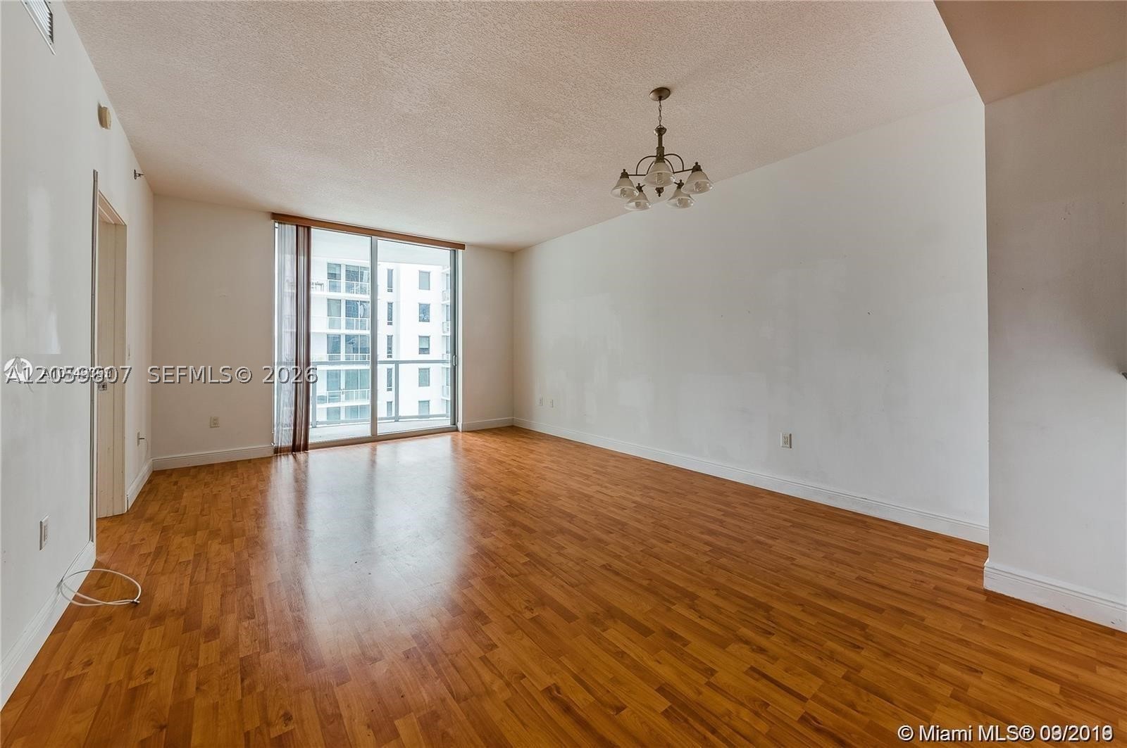 1060 Brickell Avenue #2315, Miami FL 33131