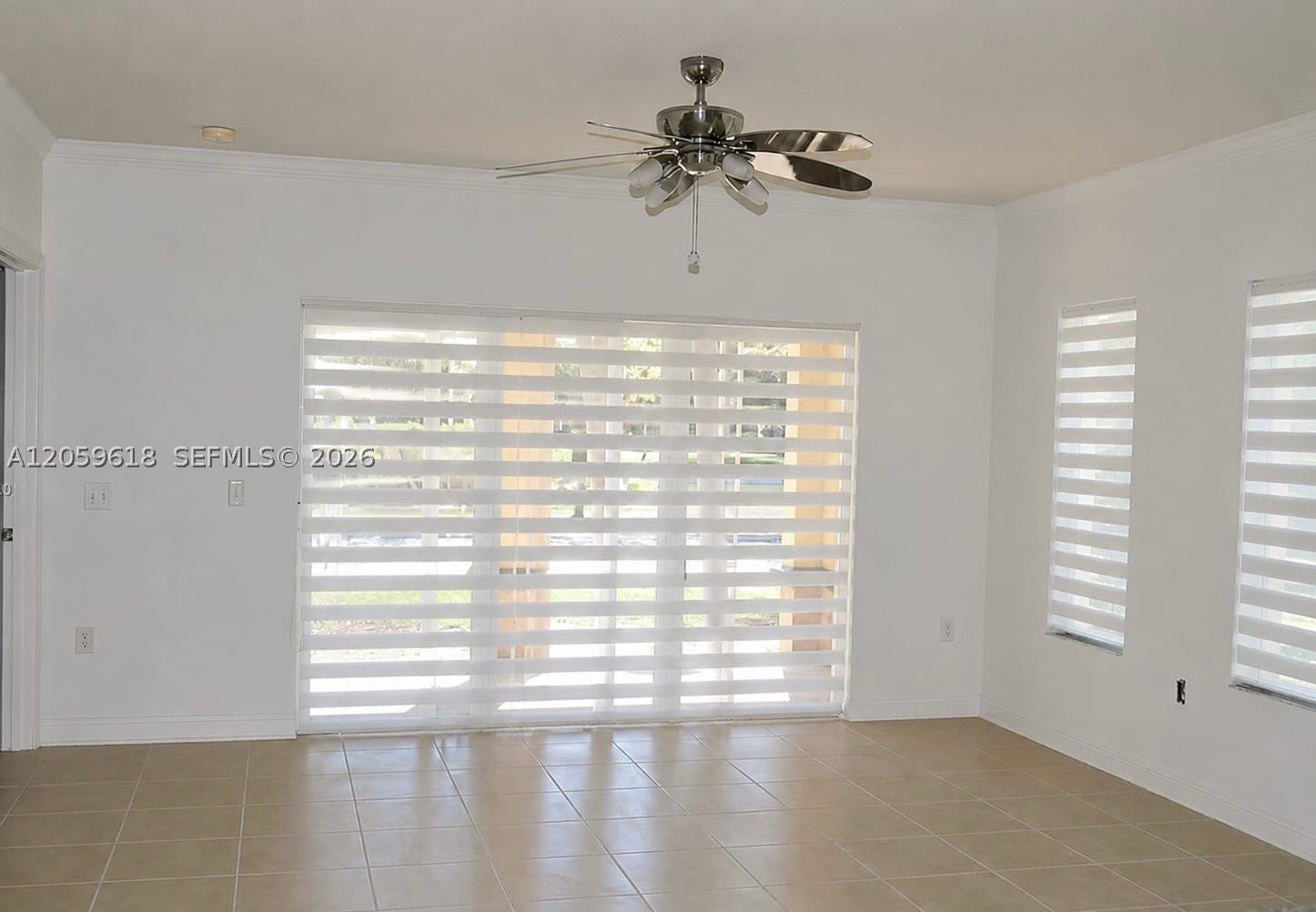 2452 Centergate Dr #104, Miramar FL 33025