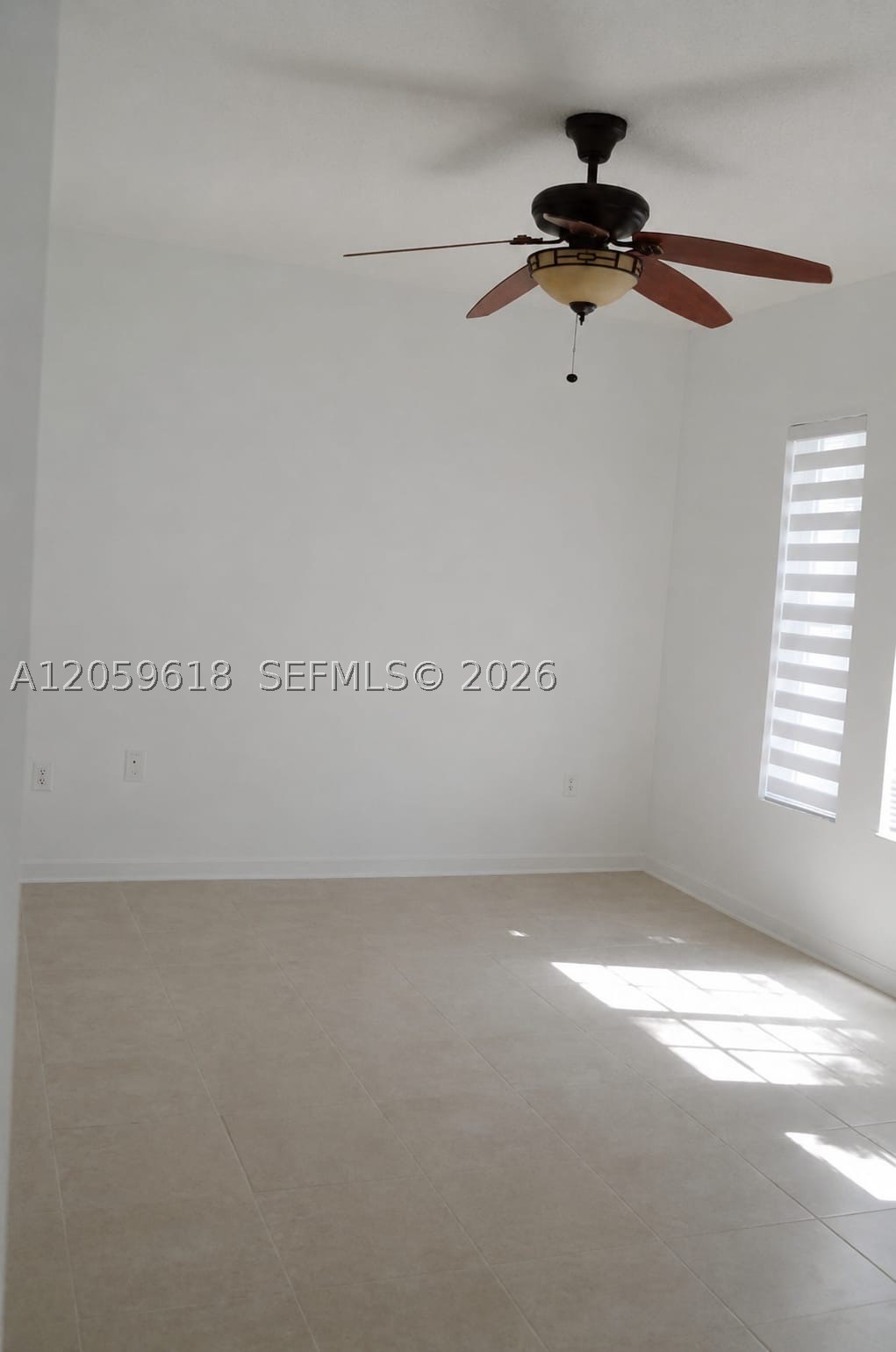 2452 Centergate Dr #104, Miramar FL 33025