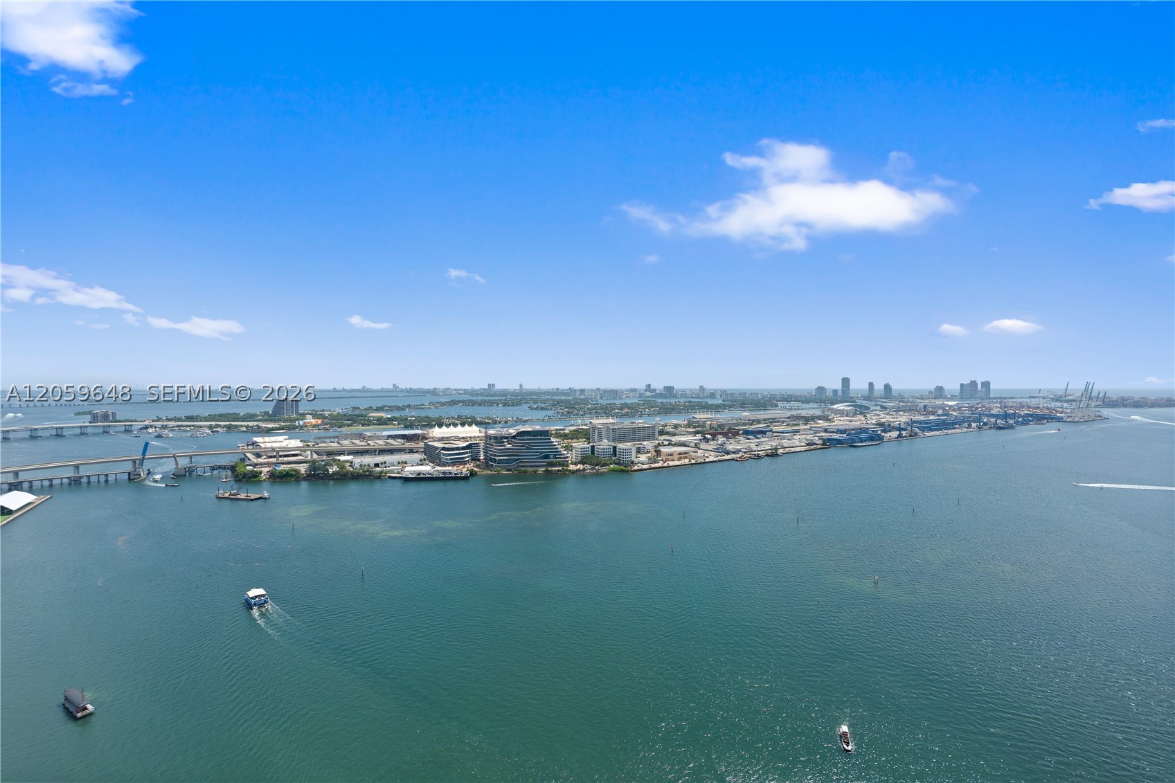 335 S Biscayne Blvd #4112, Miami FL 33131