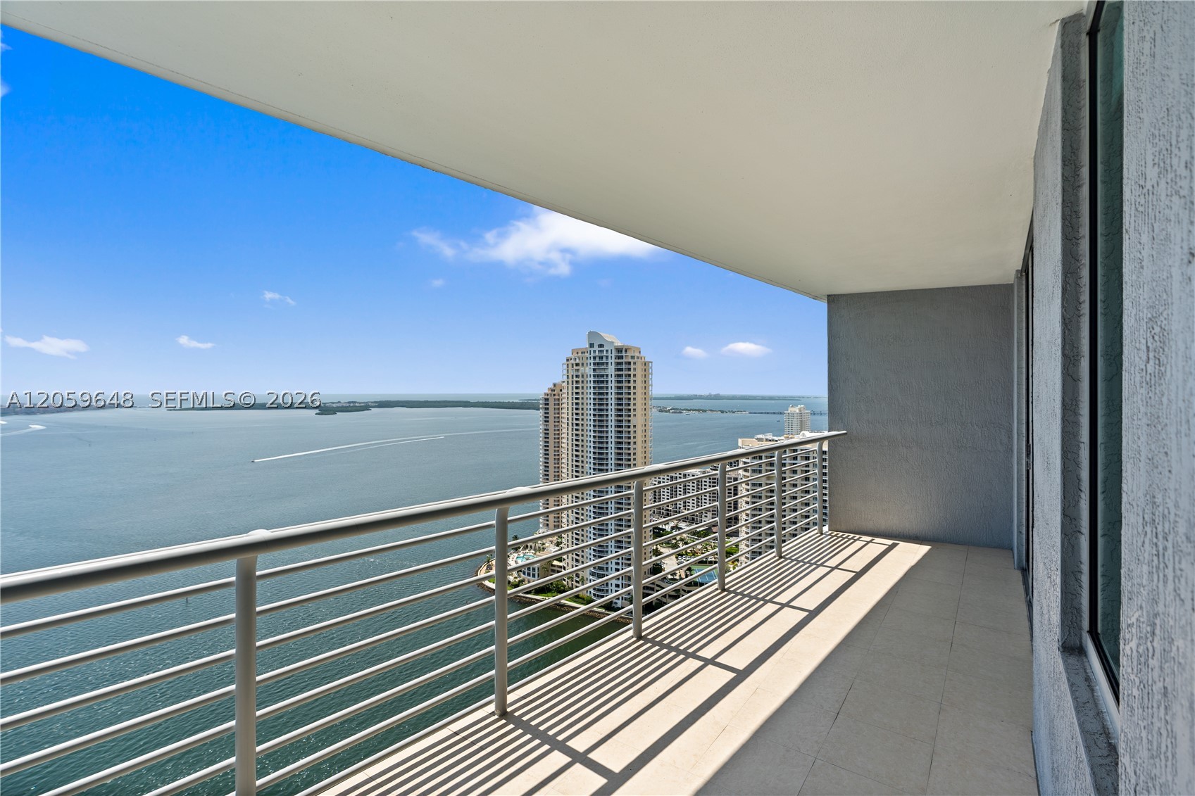 335 S Biscayne Blvd #4112, Miami FL 33131