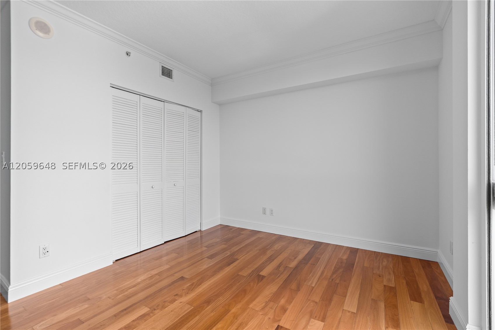 335 S Biscayne Blvd #4112, Miami FL 33131