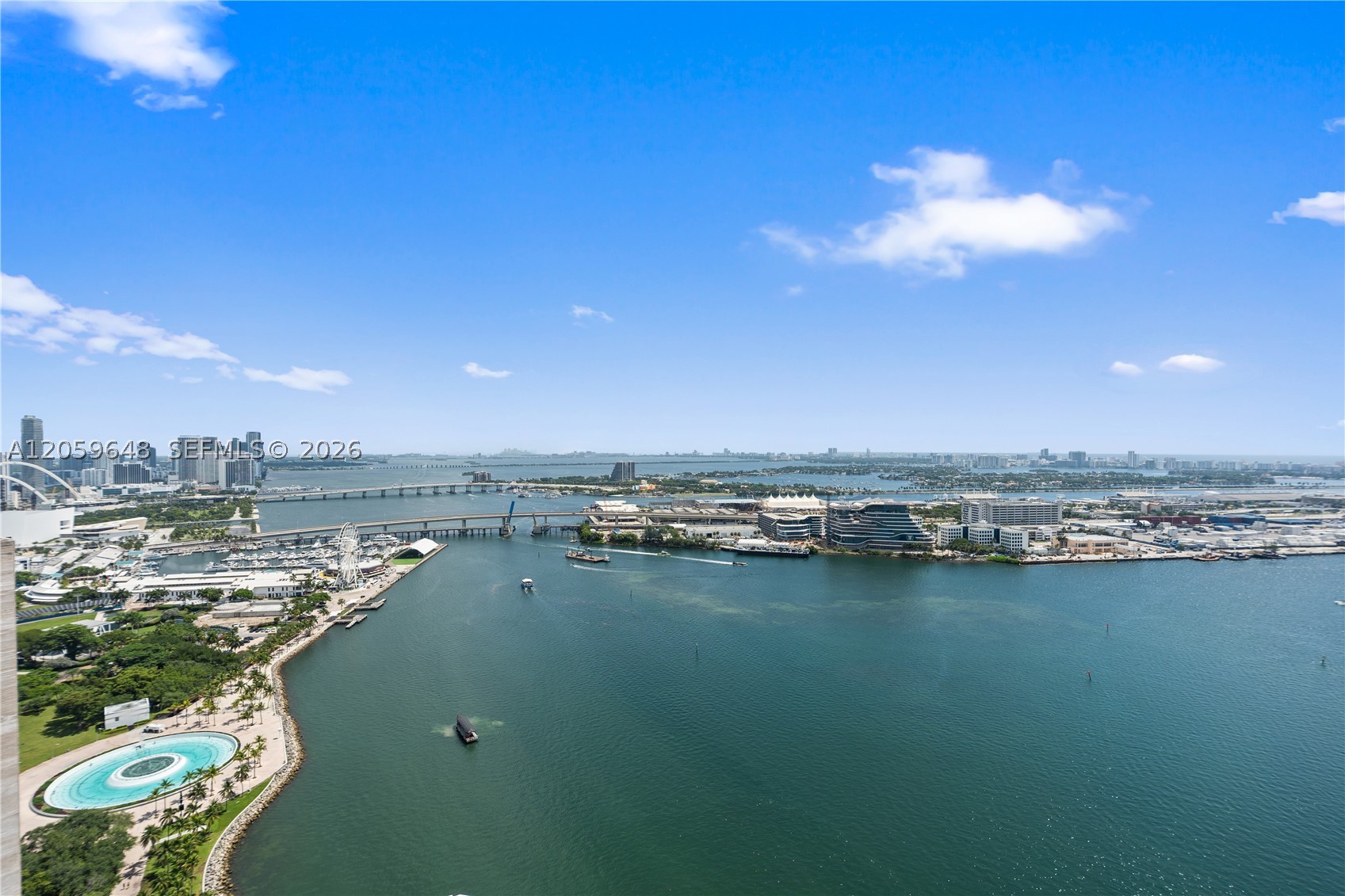335 S Biscayne Blvd #4112, Miami FL 33131